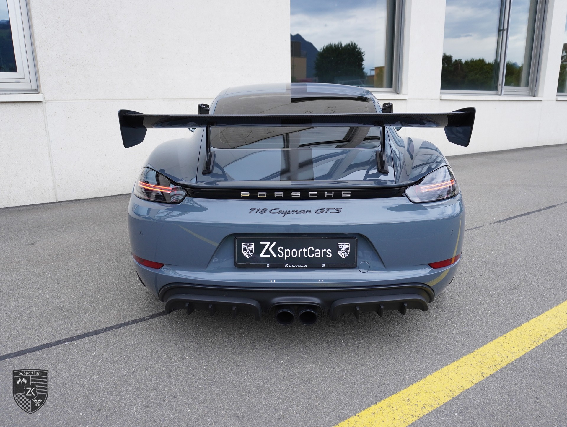 PORSCHE 718 Cayman GTS Graphitblau 2.5 [ Handgeschaltet ] [ Carbon Heckspoiler DTC Gutachten ]-image-4