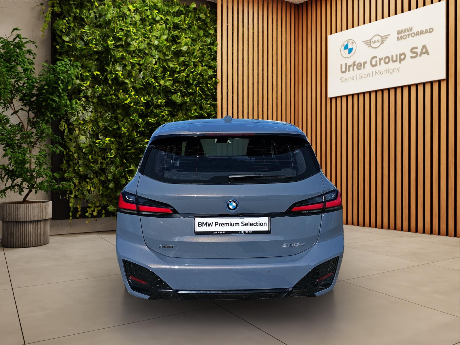 BMW 🆕 230e xDrive Active Tourer (CH)⛽+🔌-image-4