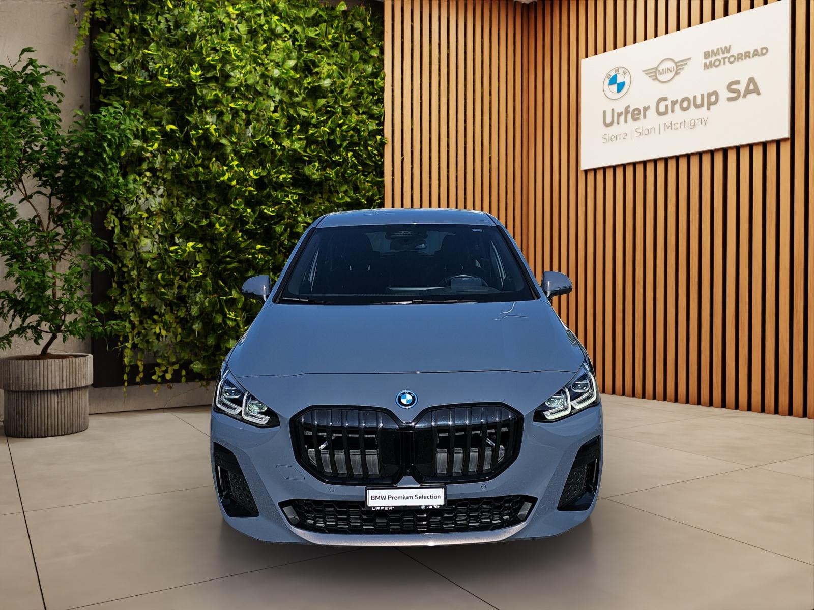 BMW 🆕 230e xDrive Active Tourer (CH)⛽+🔌-image-8