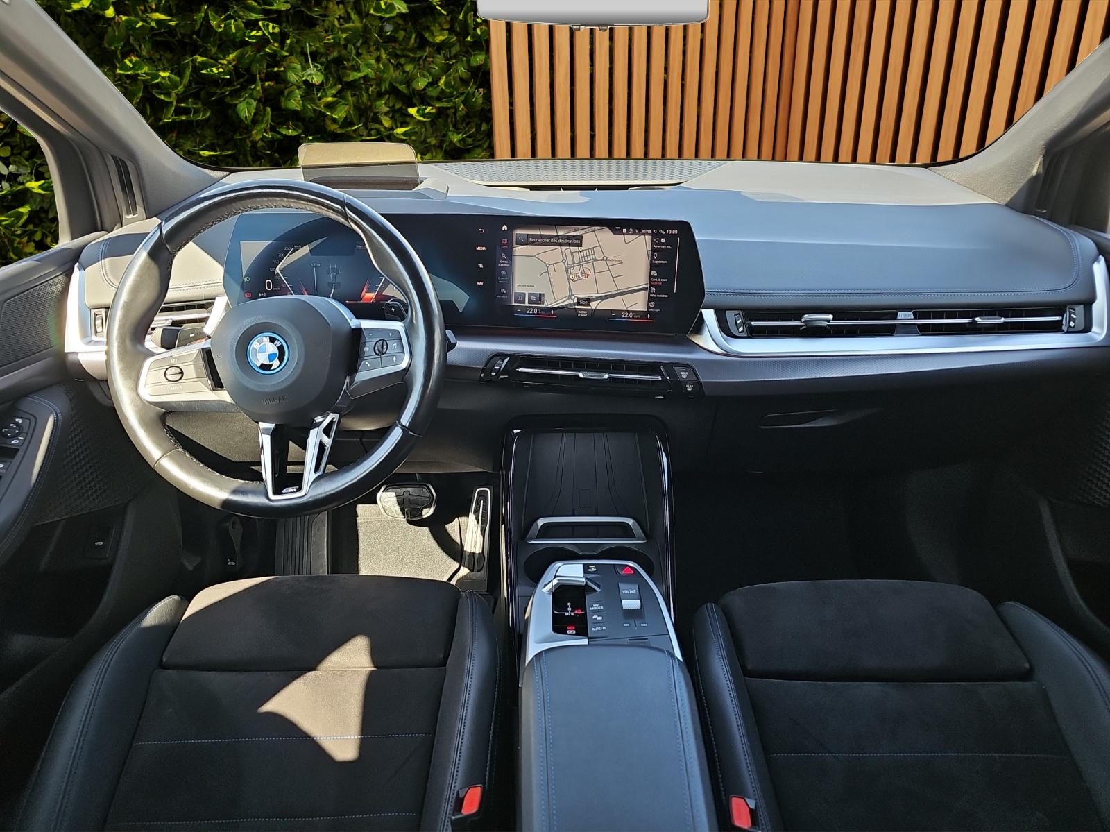 BMW 🆕 230e xDrive Active Tourer (CH)⛽+🔌-image-14