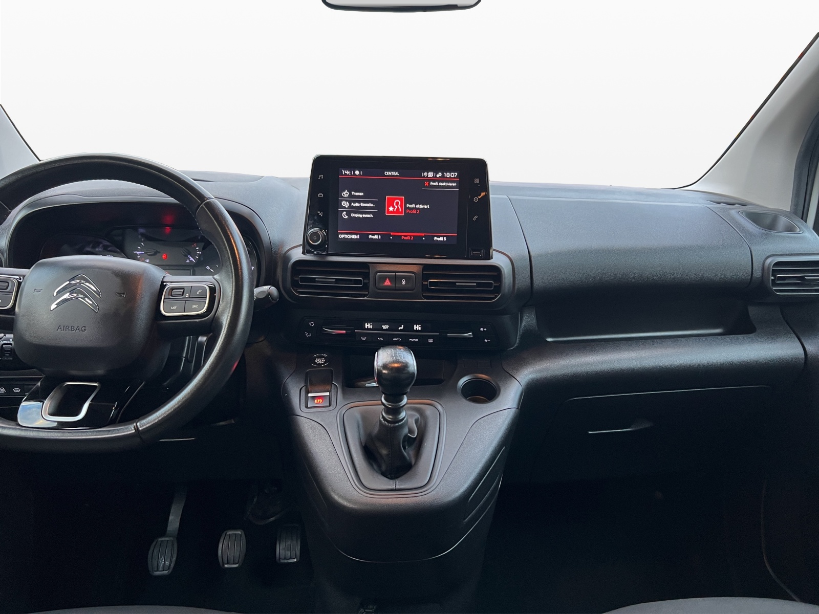 CITROEN Berlingo 1.5 BlueHDi Live Pack-image-11