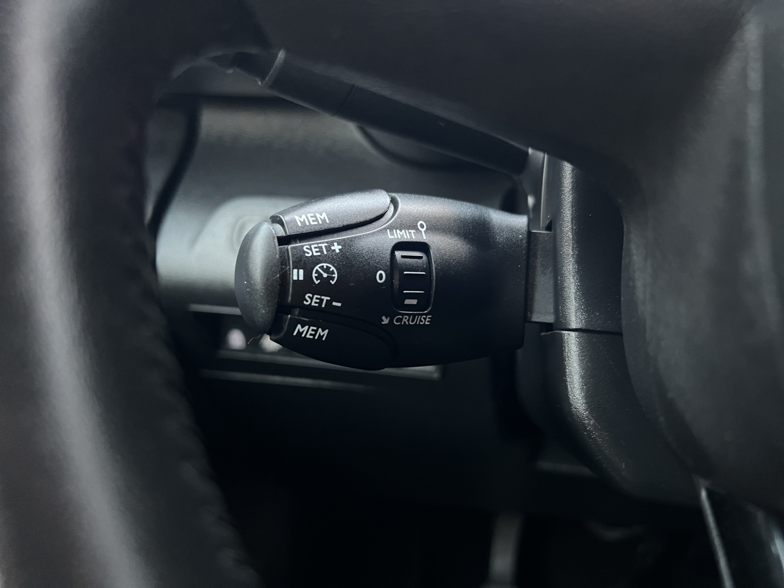 CITROEN Berlingo 1.5 BlueHDi Live Pack-image-26