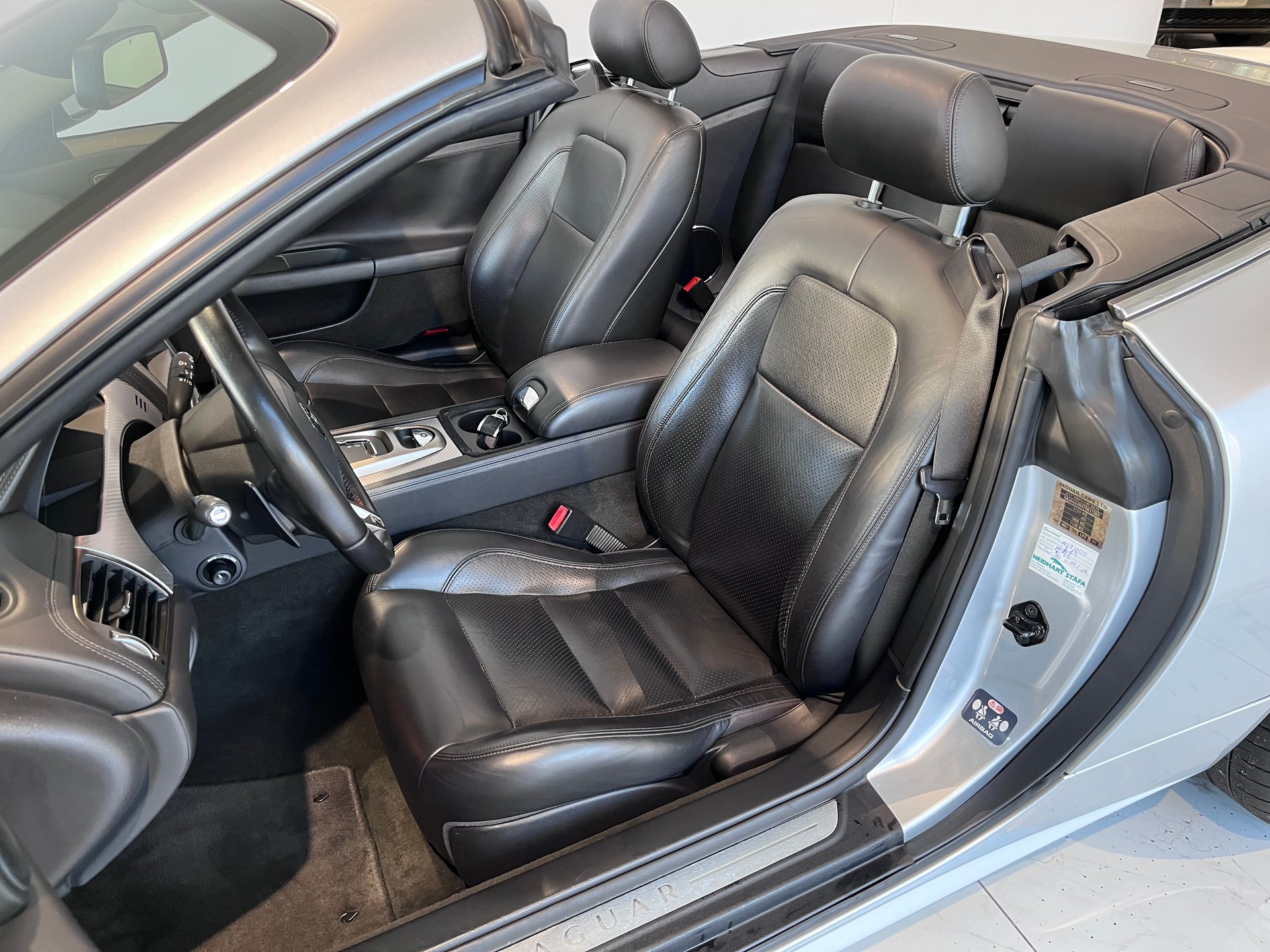 JAGUAR XKR S/C-image-5