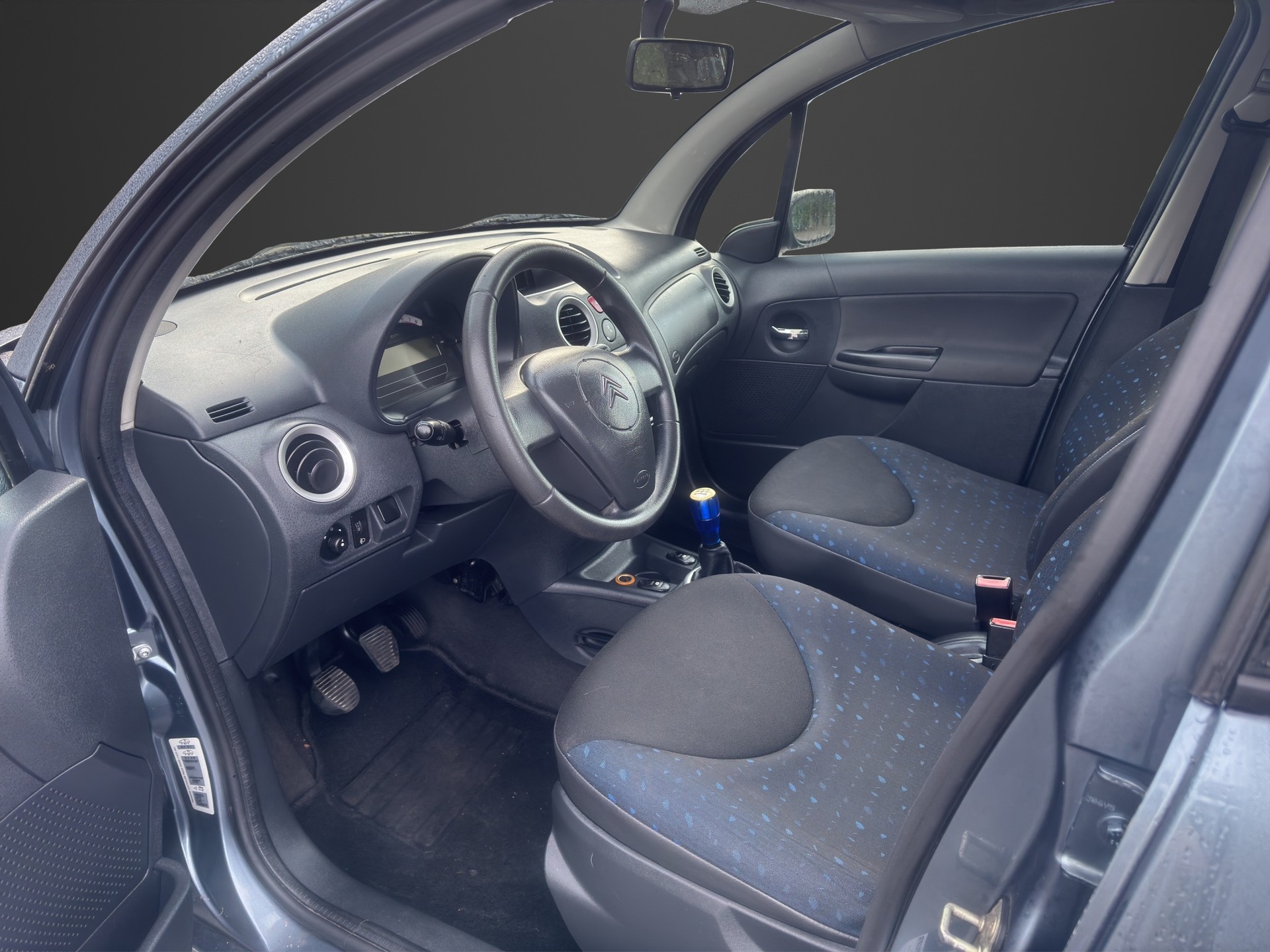 CITROEN C3 1.1i Furio-image-12