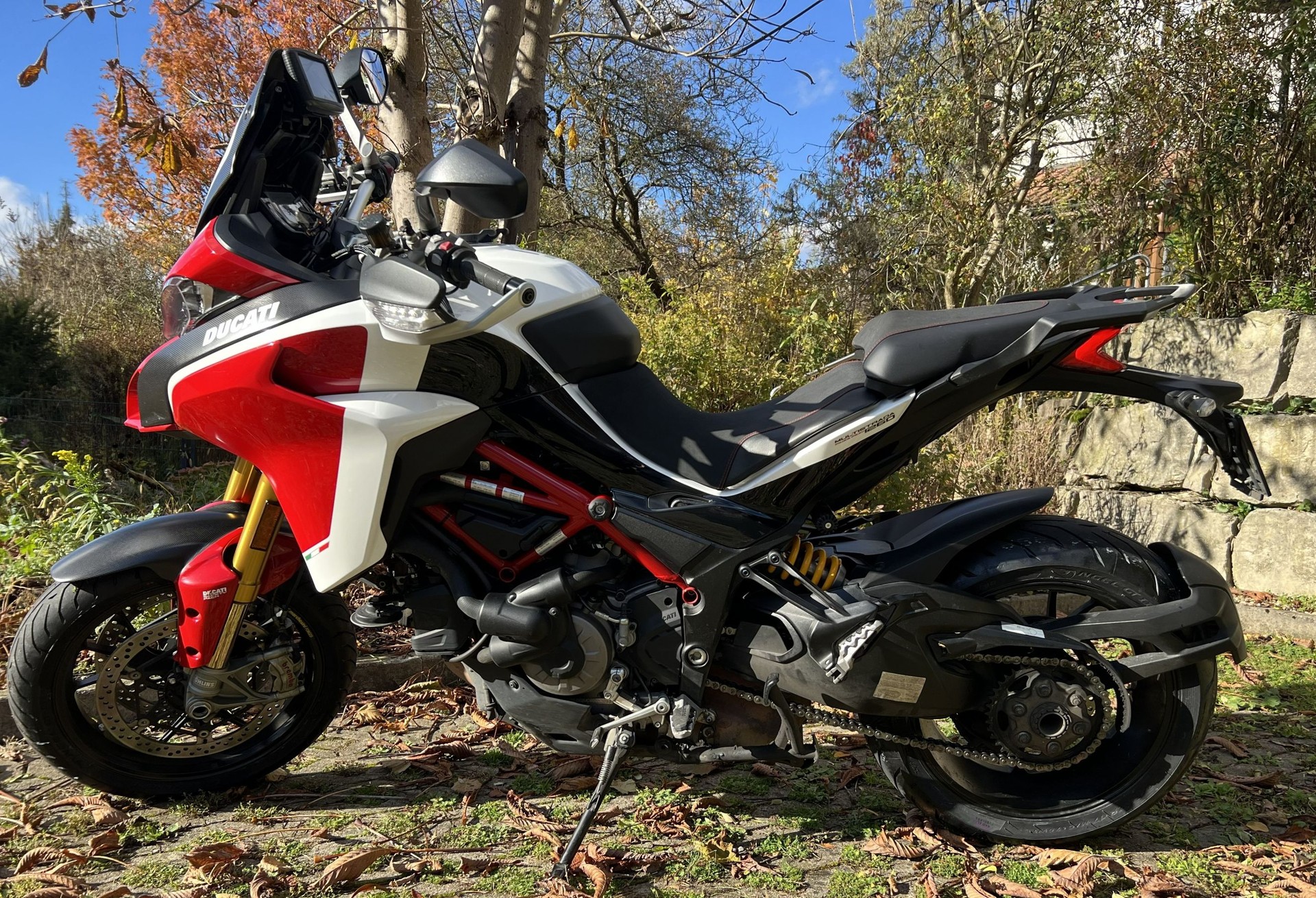 DUCATI Multistrada 1260 Pikes Peak-showroom-element-1