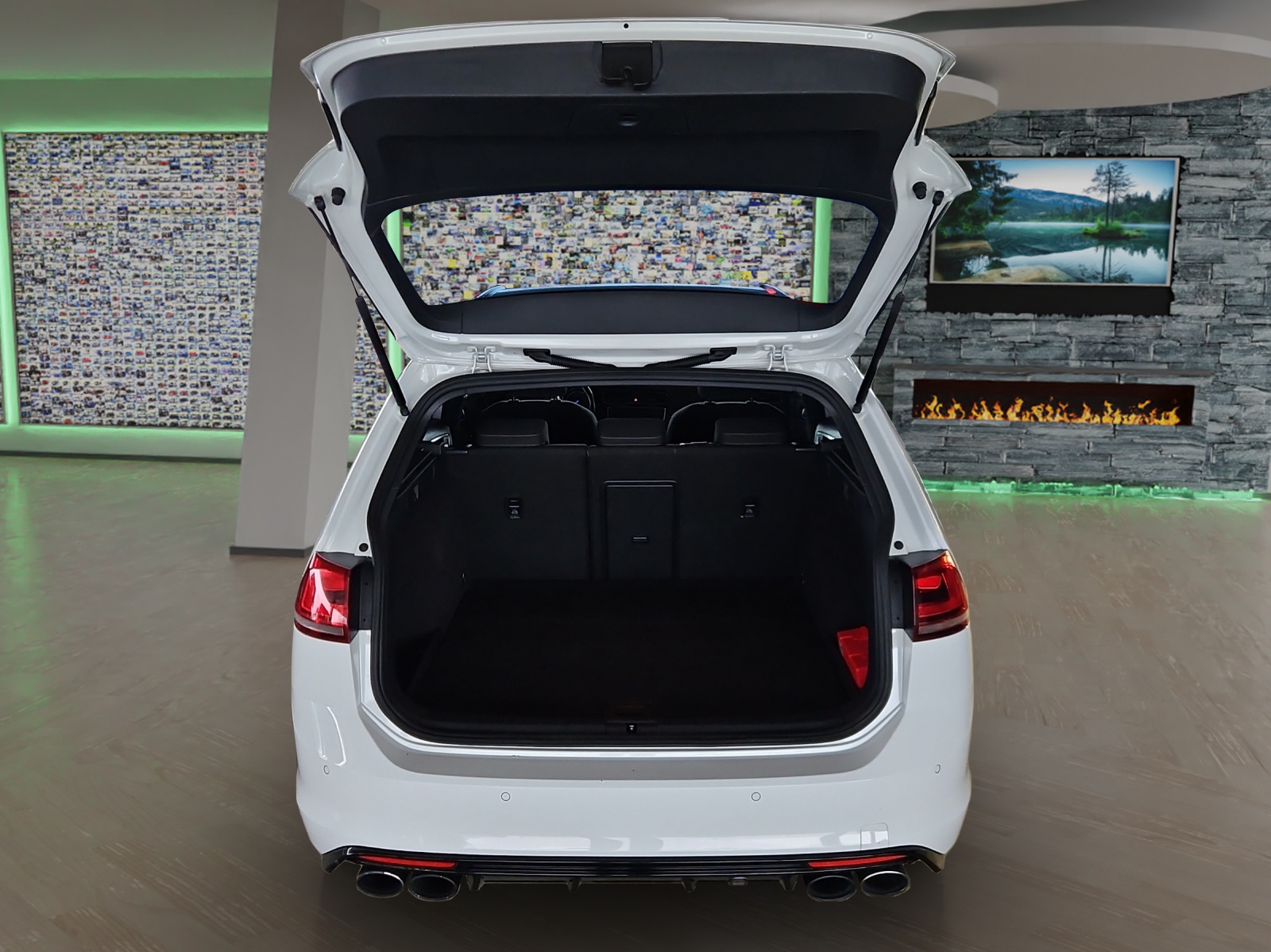 VW Golf Variant 2.0 TSI R 4 Motion DSG-image-21