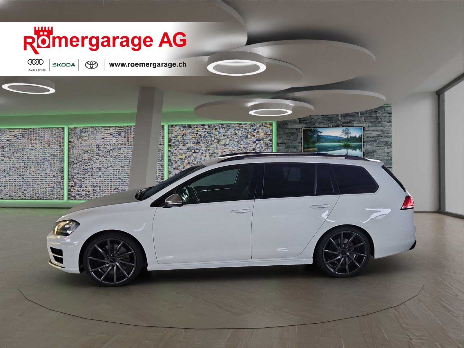 VW Golf Variant 2.0 TSI R 4 Motion DSG-image-1