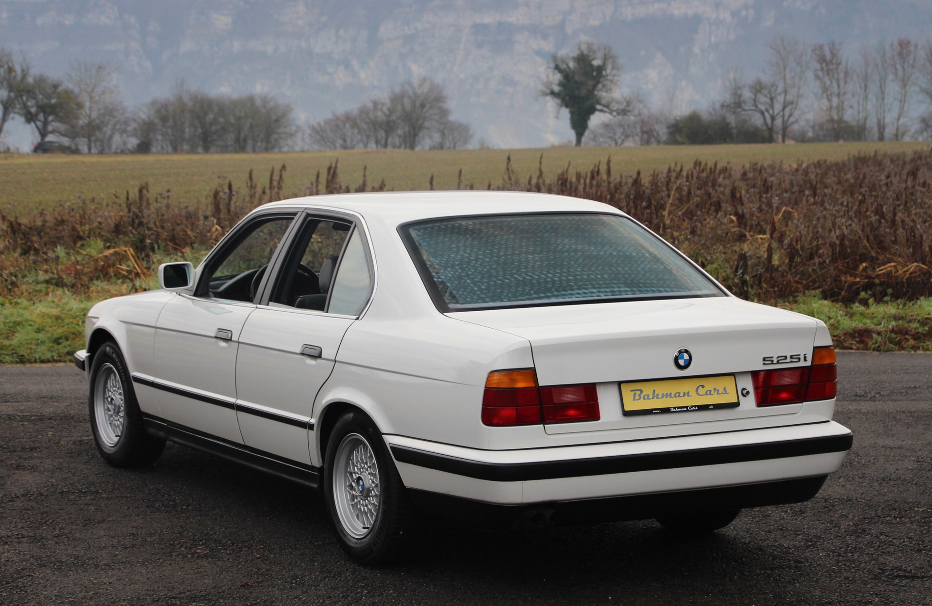 BMW 525i A-image-1