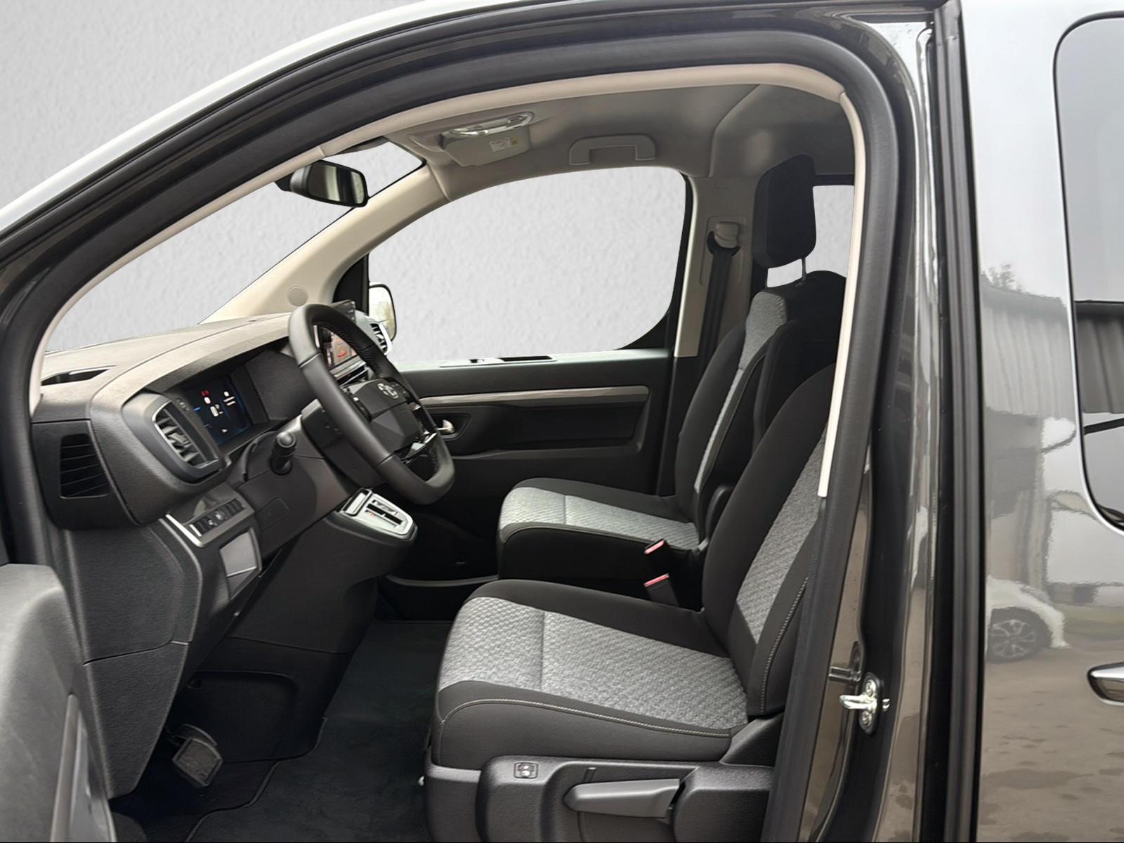 TOYOTA PROACE Verso L1 2.2 D Trend-image-7