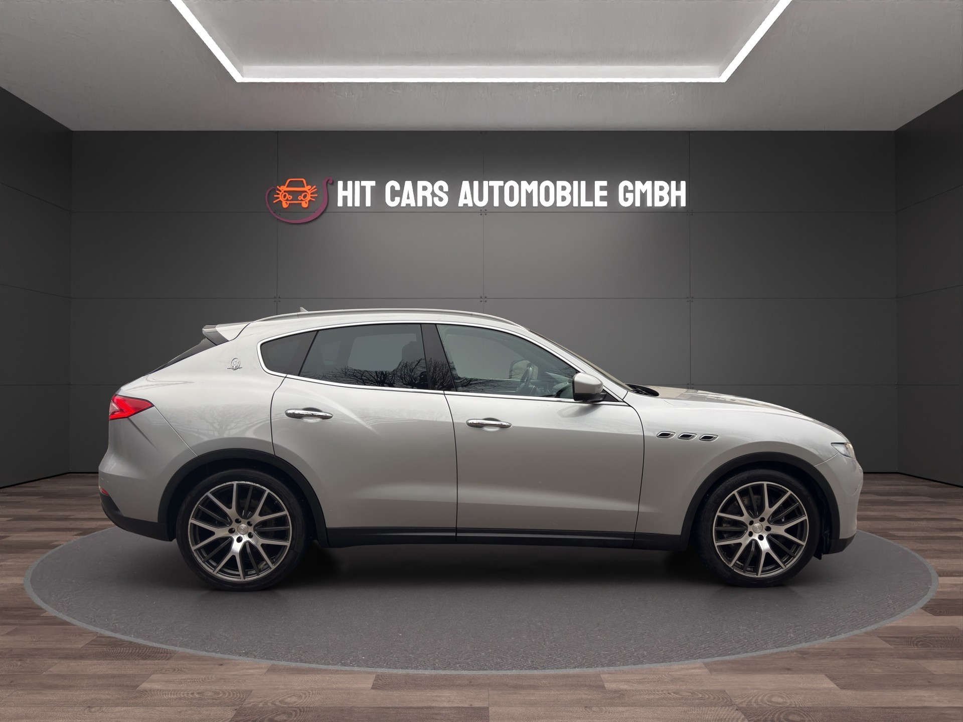 MASERATI Levante S 3.0 V6 Automatica-image-3