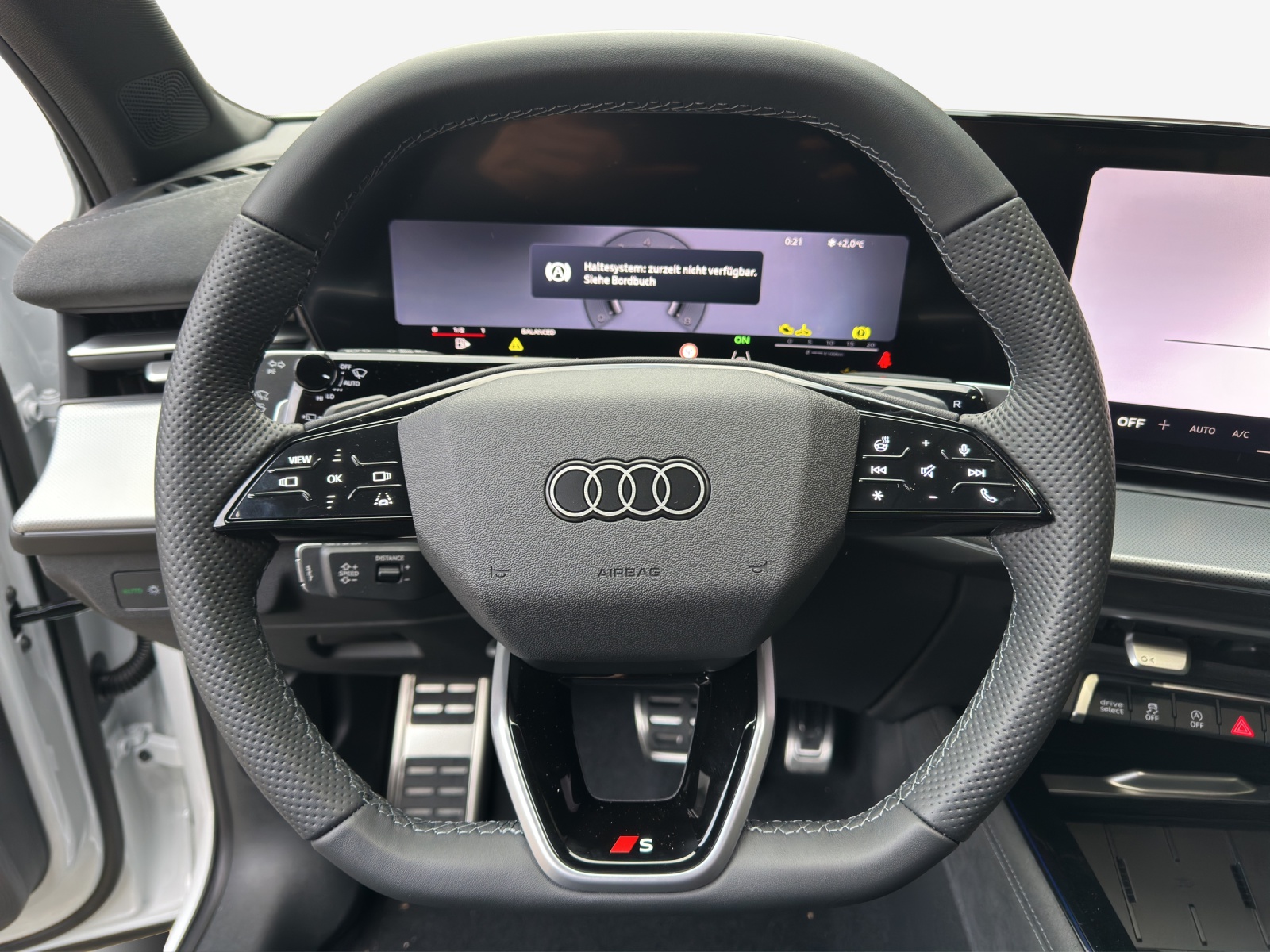 AUDI Q3 SUV 110 kW TFSI S tronic-image-9