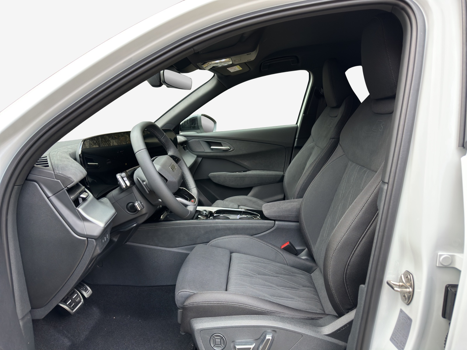 AUDI Q3 SUV 110 kW TFSI S tronic-image-7