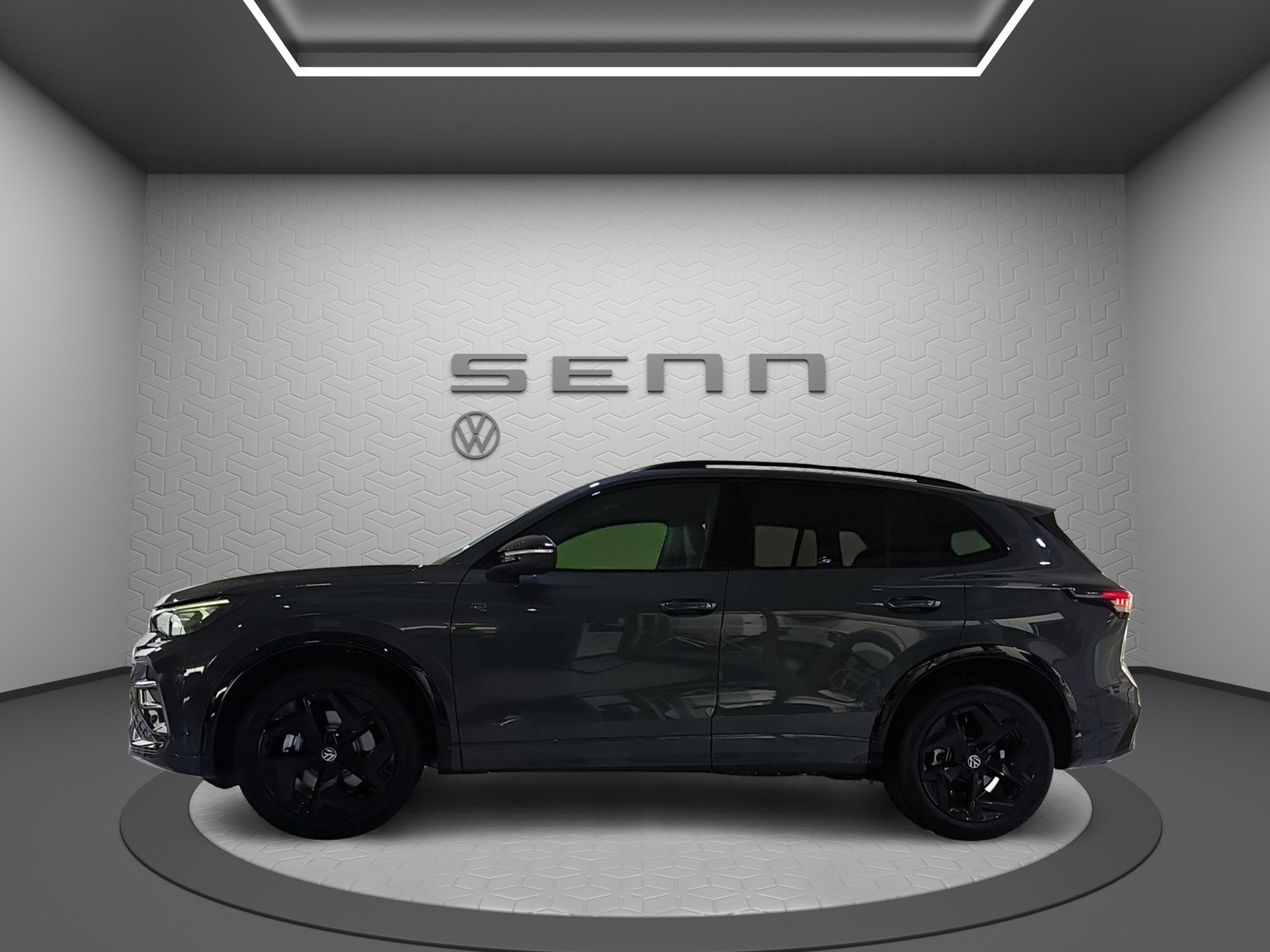 VW VW Tiguan R-Line-showroom-element-2