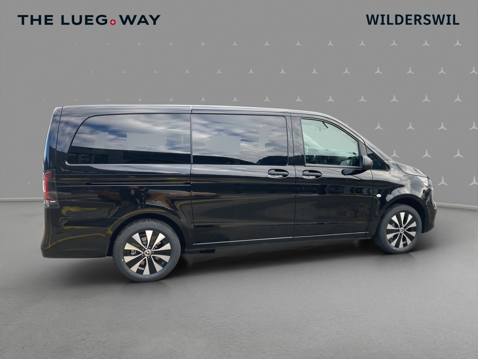 MERCEDES-BENZ Vito 116 CDI Lang Tourer 9G-Tronic 4M Select-image-5