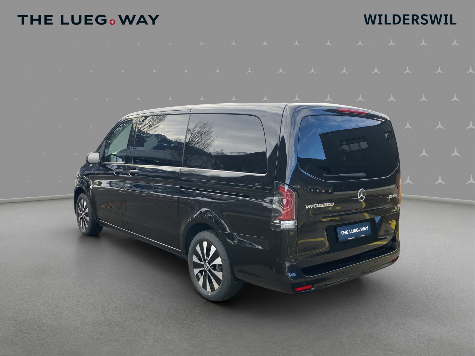 MERCEDES-BENZ Vito 116 CDI Lang Tourer 9G-Tronic 4M Select-image-2