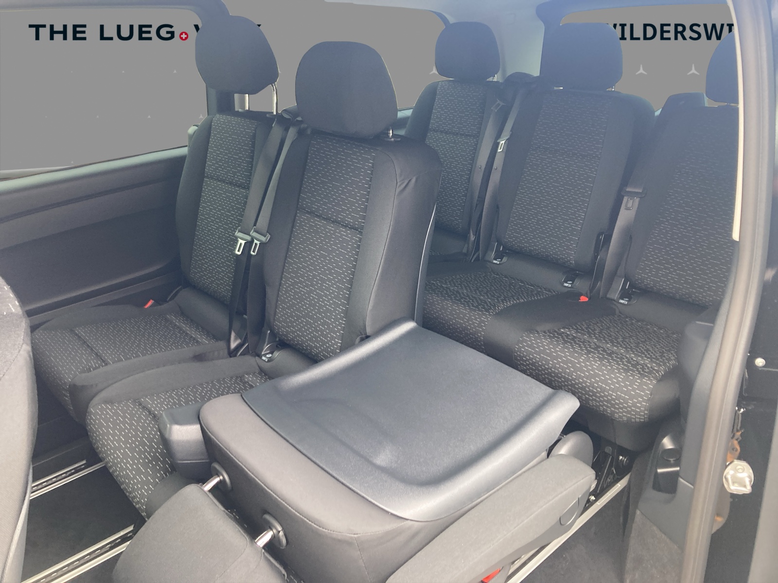 MERCEDES-BENZ Vito 116 CDI Lang Tourer 9G-Tronic 4M Select-image-15