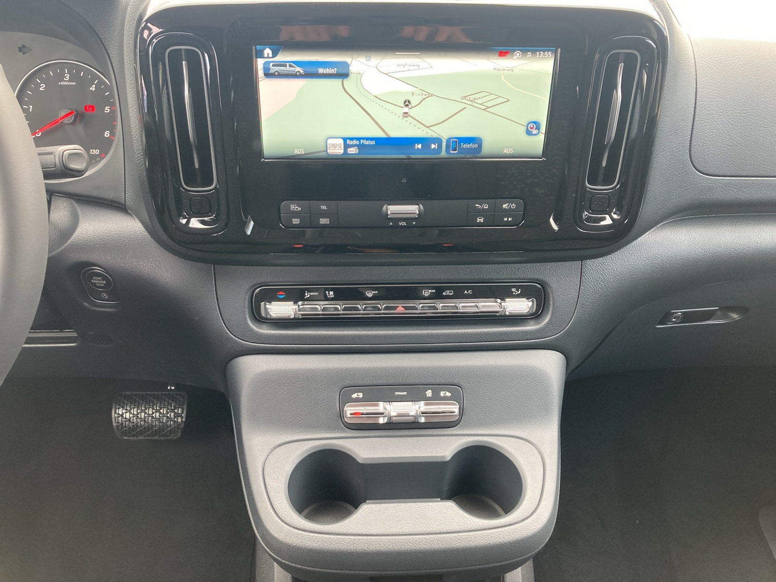 MERCEDES-BENZ Vito 116 CDI Lang Tourer 9G-Tronic 4M Select-image-13