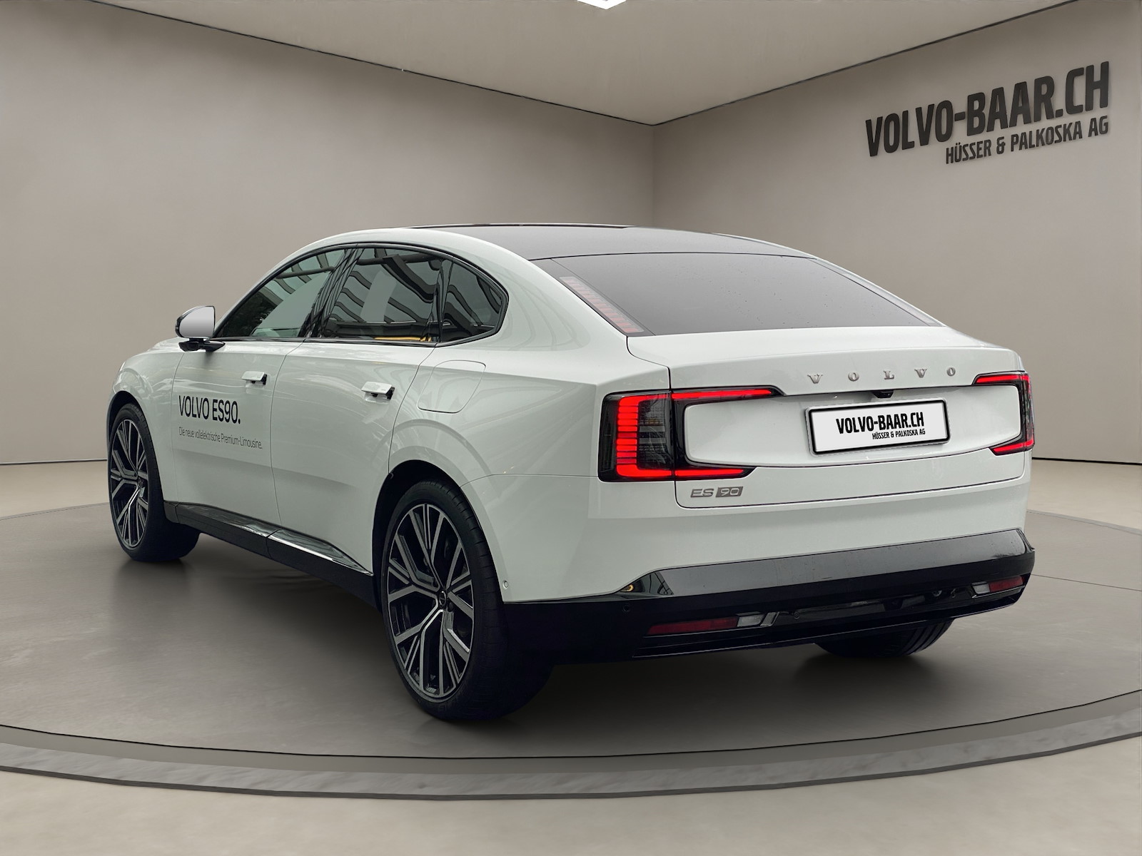 VOLVO ES90 Ultra-showroom-element-2