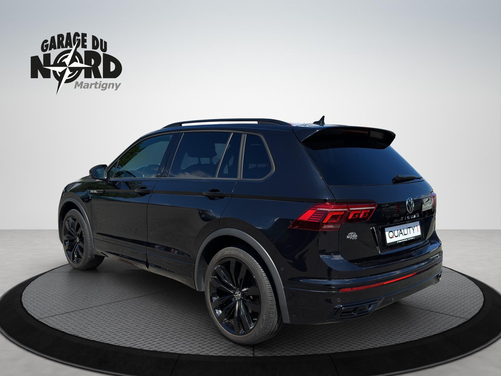 VW Tiguan 2.0TSI R-Line 4Motion DSG-image-3