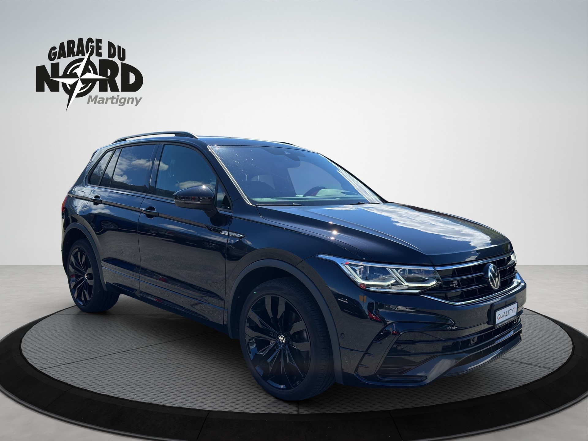 VW Tiguan 2.0TSI R-Line 4Motion DSG-image-7