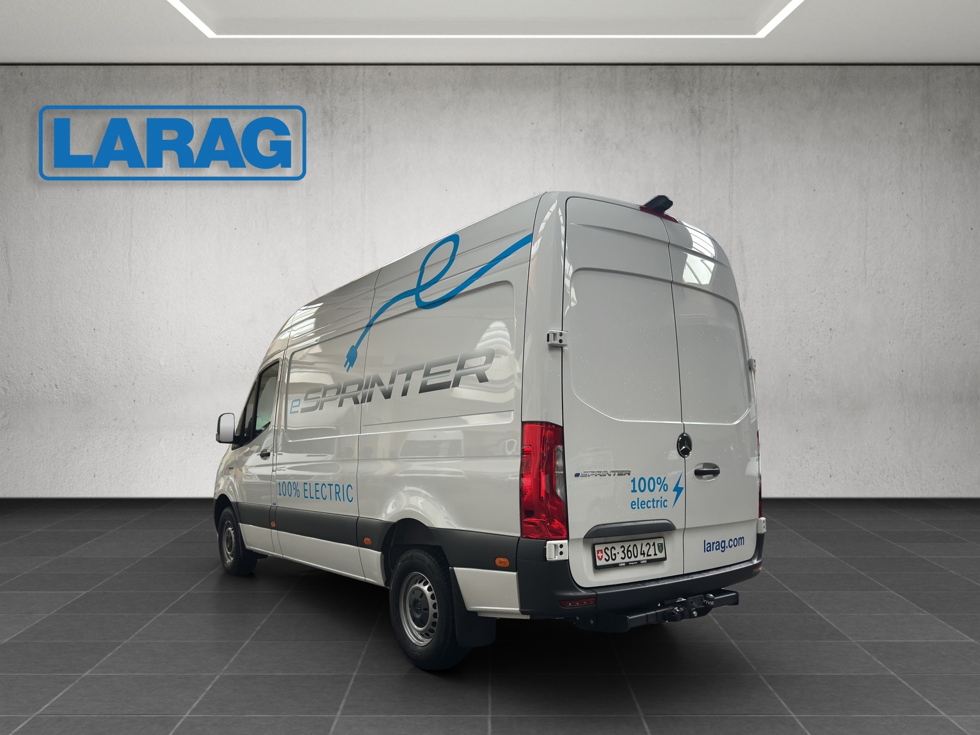 MERCEDES-BENZ eSprinter 420 56kWh Standard Hoch Pro-image-3