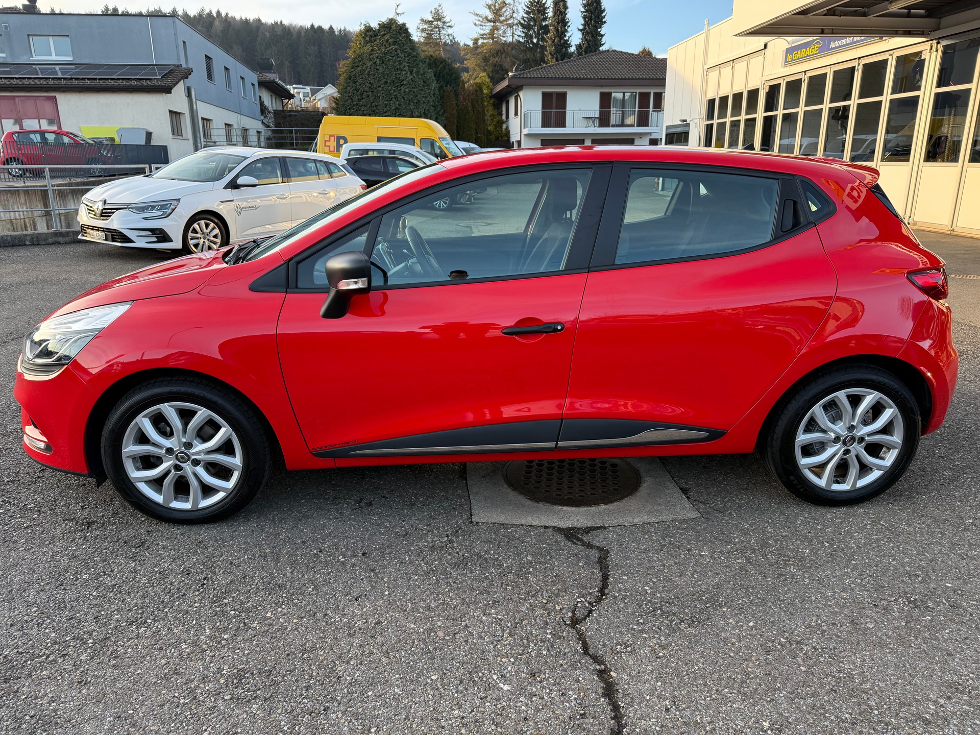 RENAULT Clio 1.5 dCi Business Line EDC-image-2