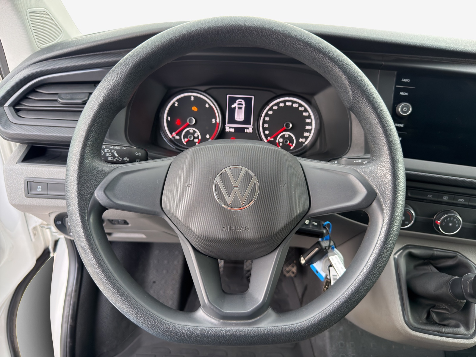 VW T6.1 2.0 TDI 4Motion-image-8