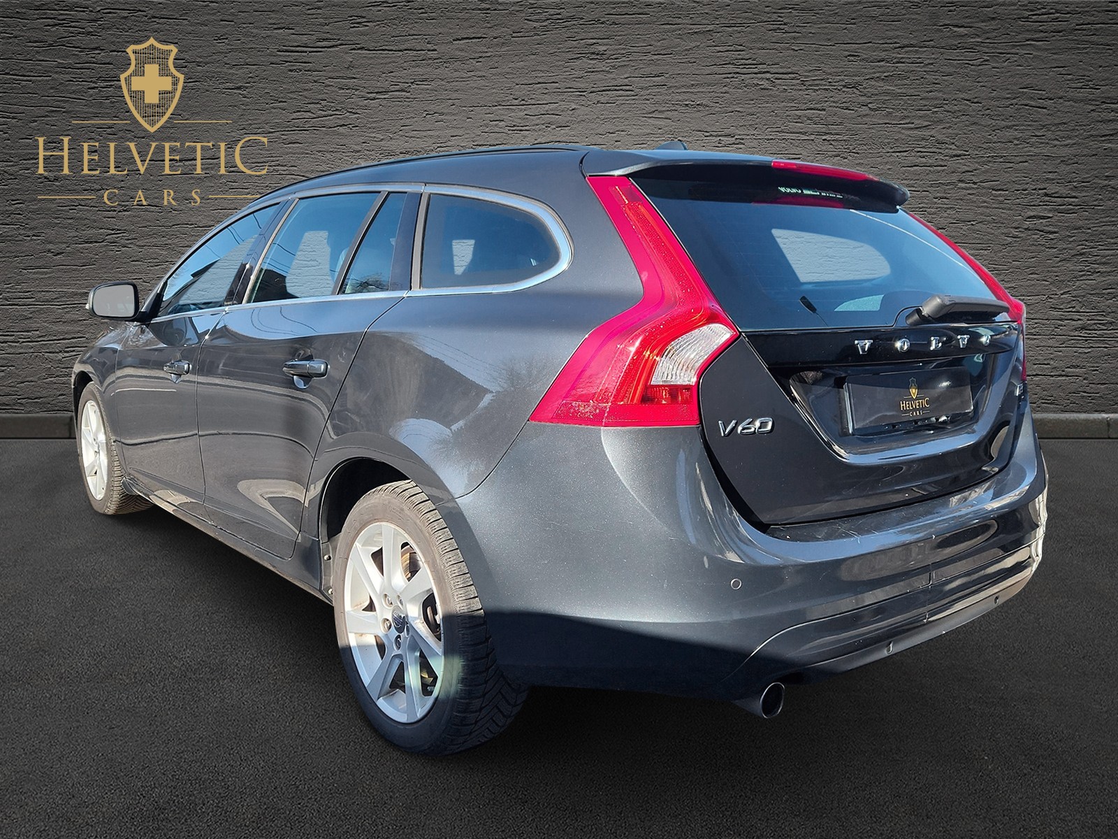 VOLVO V60 D3 Geartronic-image-5