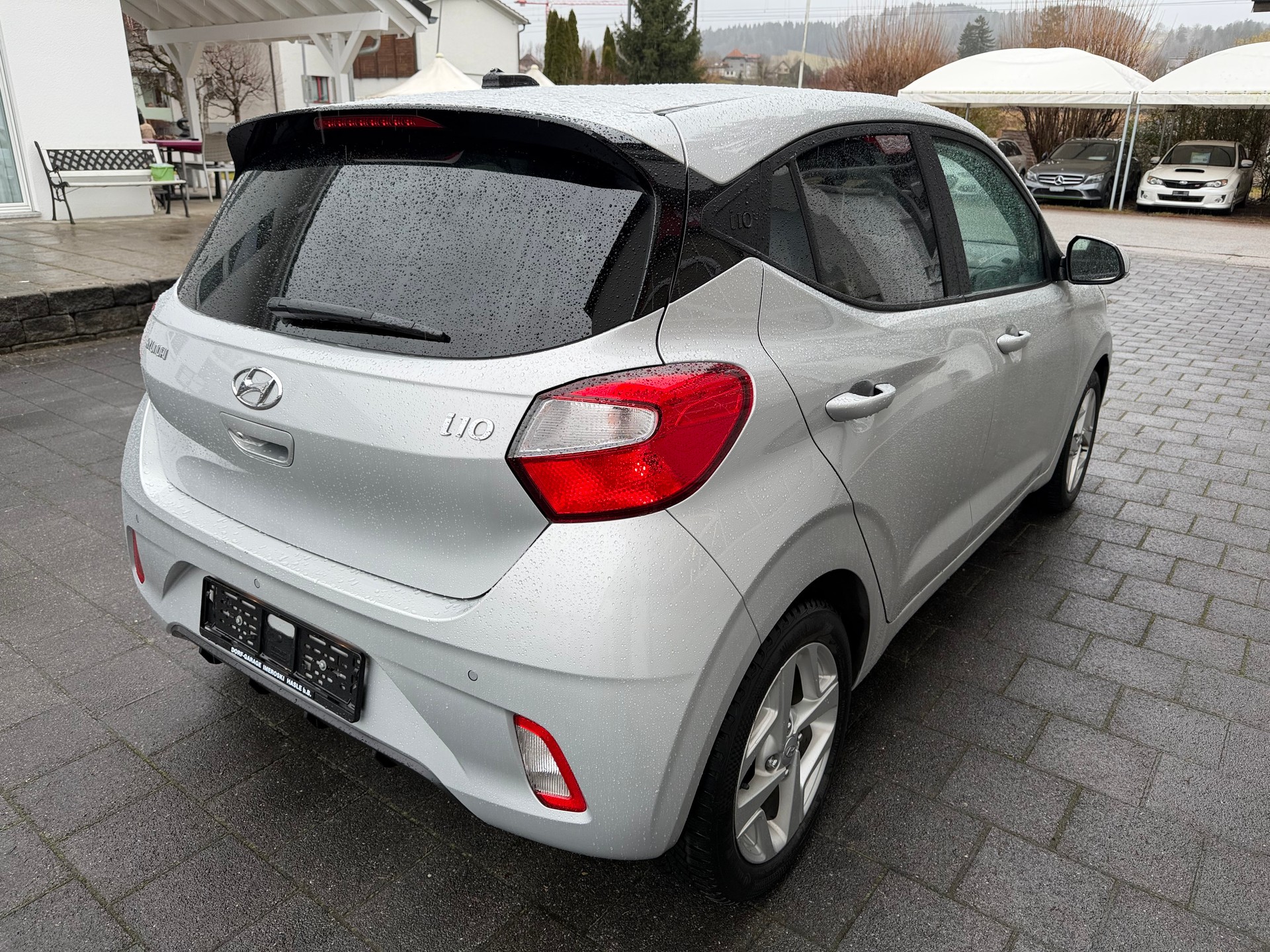 HYUNDAI i10 1.2 Amplia Automat-image-6