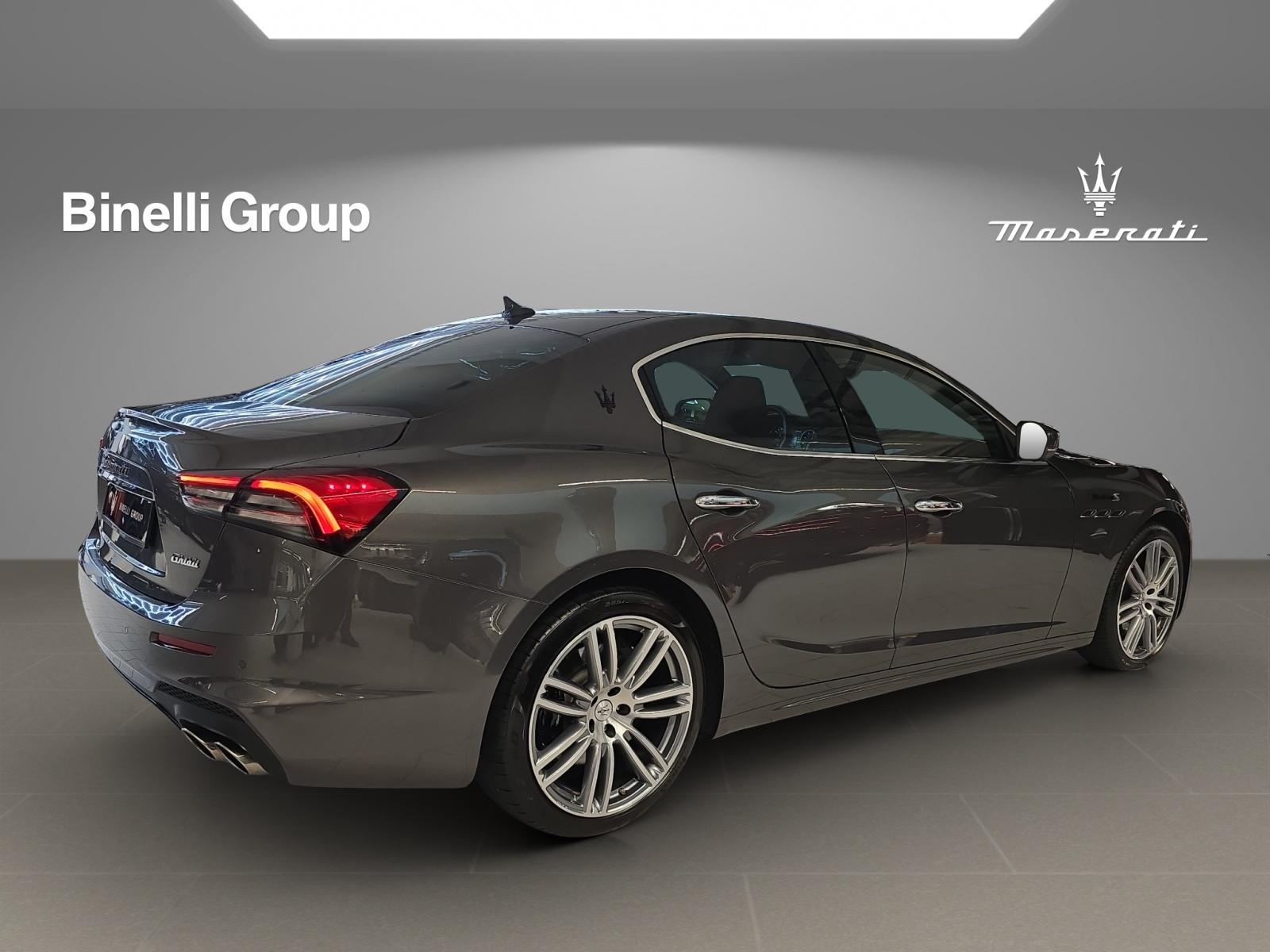 MASERATI Ghibli 3.0 V6 S Modena Q4-image-4