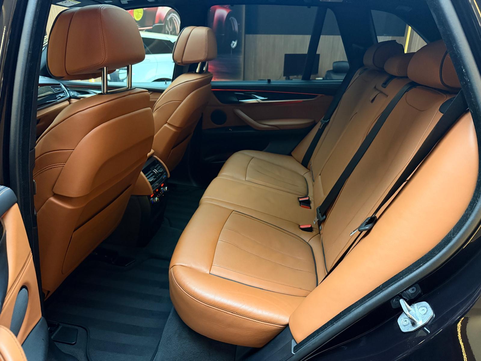 BMW X5 40d xDrive SAG-image-19