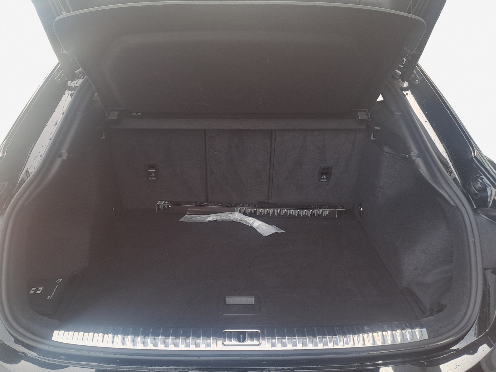AUDI Q3 Sportback 40 TFSI S line quattro S-tronic-image-12