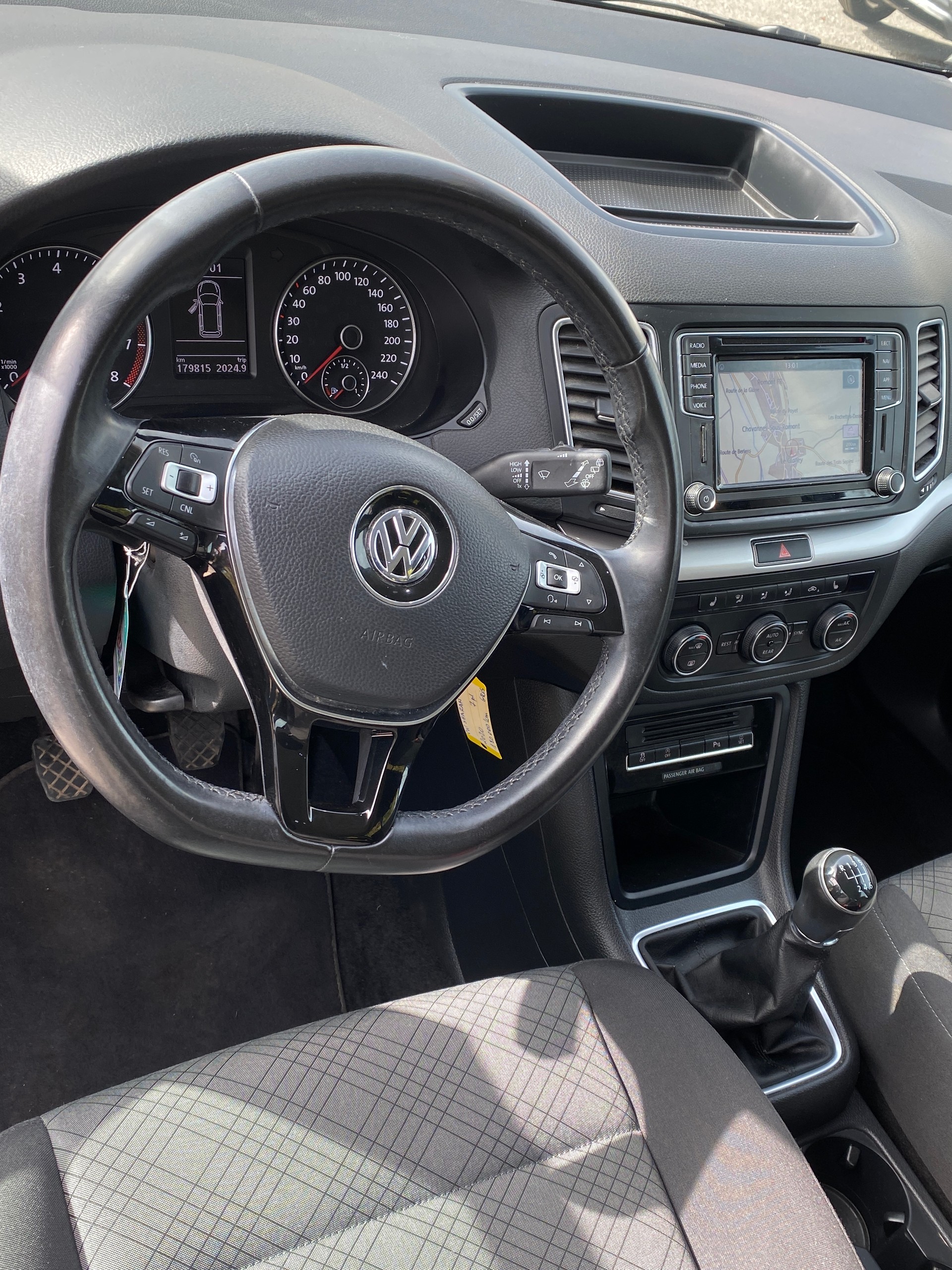 VW Sharan 1.4 TSI BlMT Comfortline-image-9