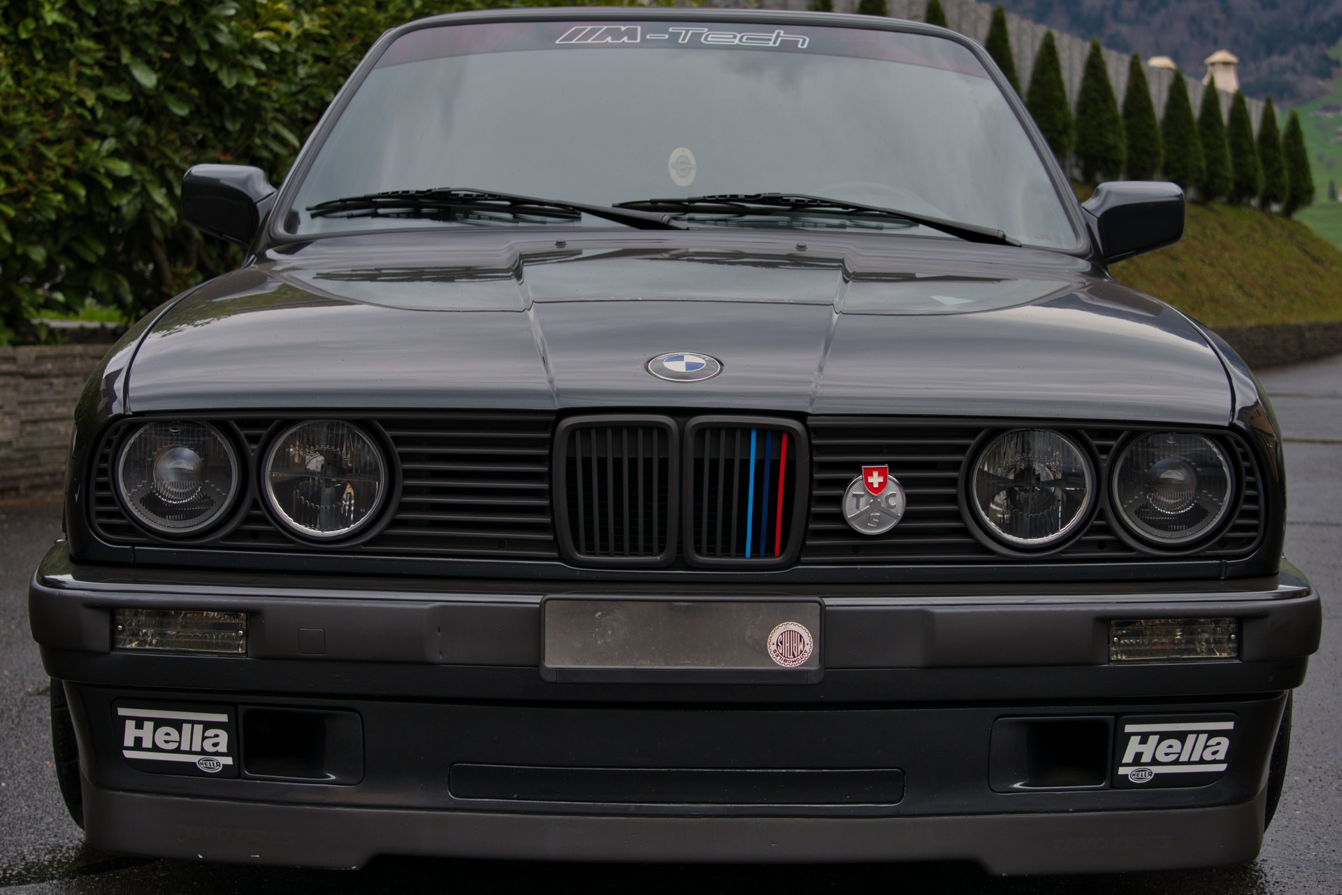 BMW 320i Edition-image-2