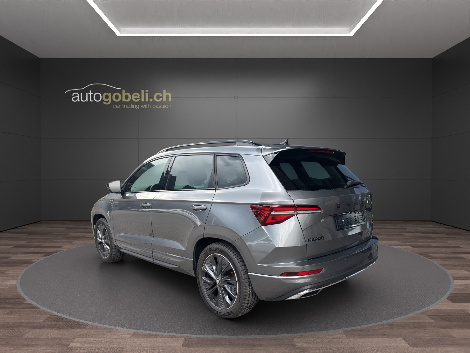 SKODA Karoq 2.0 TSI SportLine 4x4 DSG-showroom-element-1