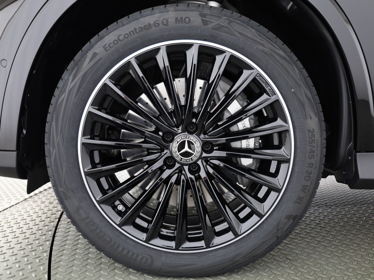 MERCEDES-BENZ GLC 300 d 4Matic 9G-Tronic-image-24