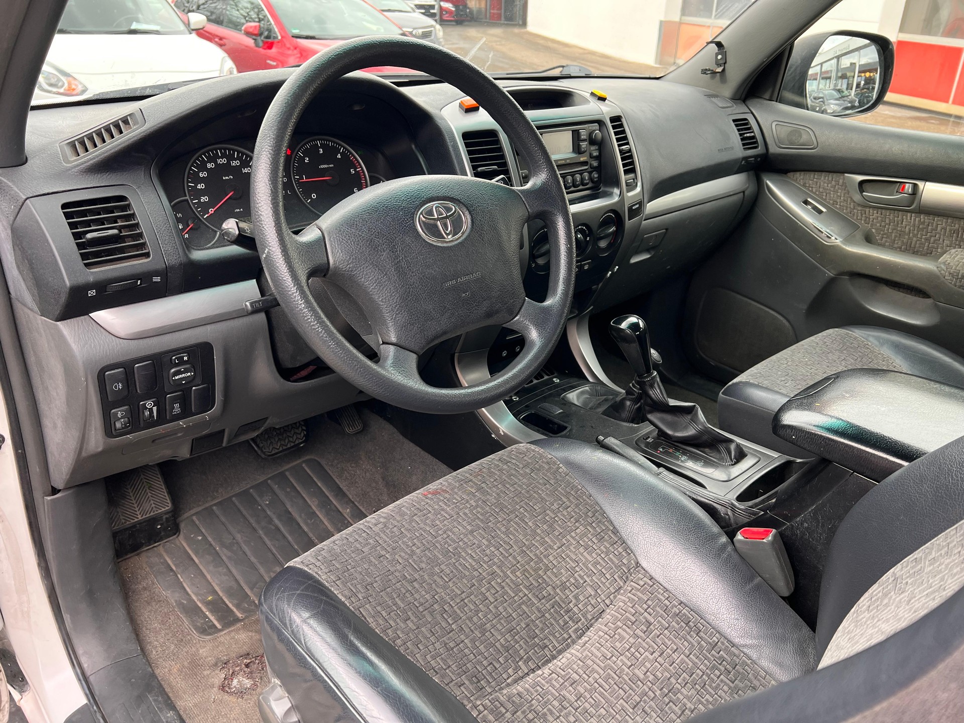 TOYOTA Land Cruiser 3.0 D-4D Linea Terra-image-7