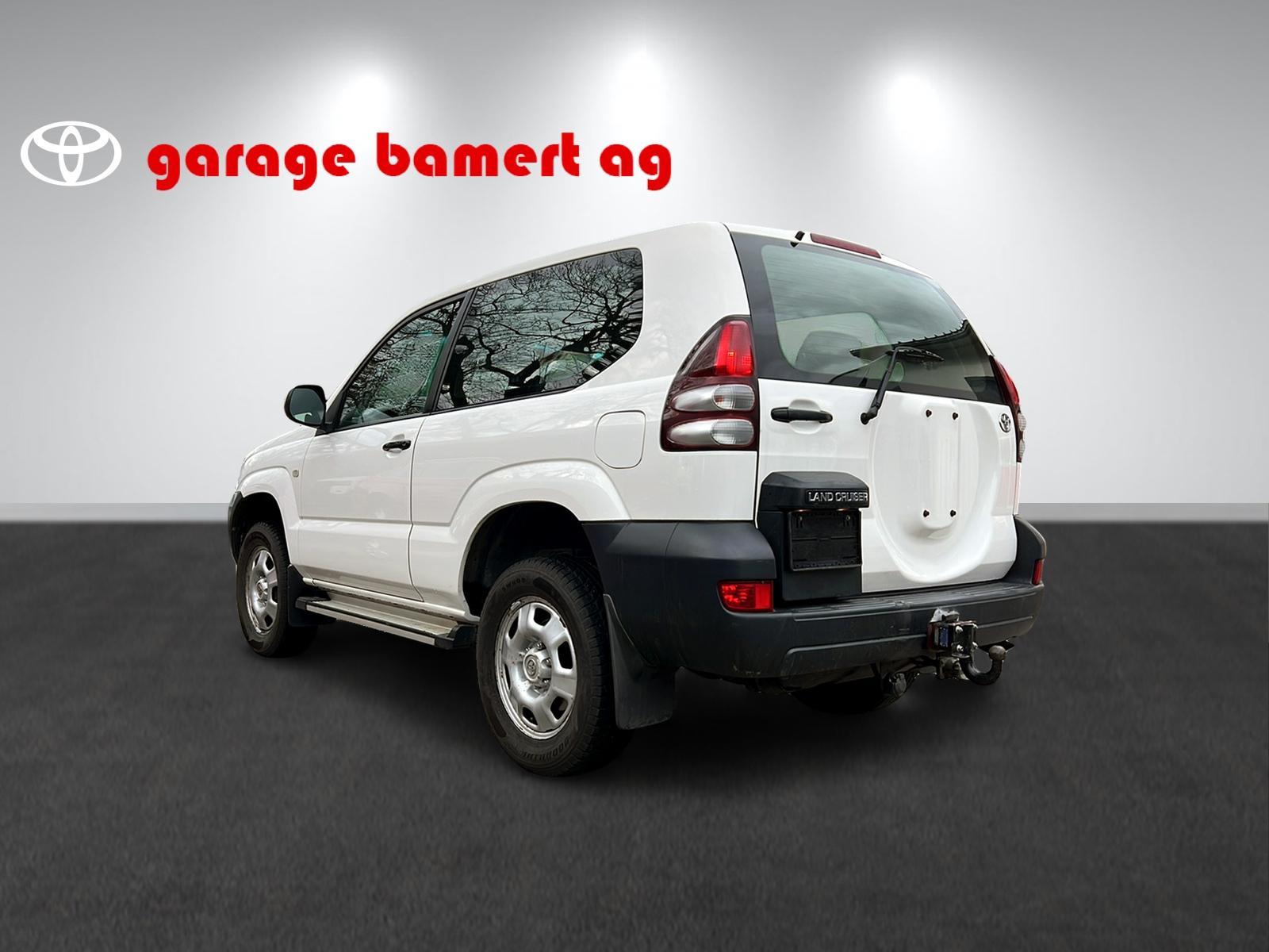 TOYOTA Land Cruiser 3.0 D-4D Linea Terra-image-3