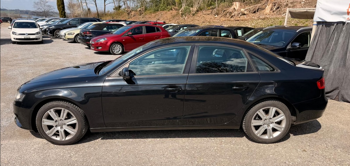 AUDI A4 1.8 TFSI Automat | Leder | Fahrbar | Bastler/Export-image-6