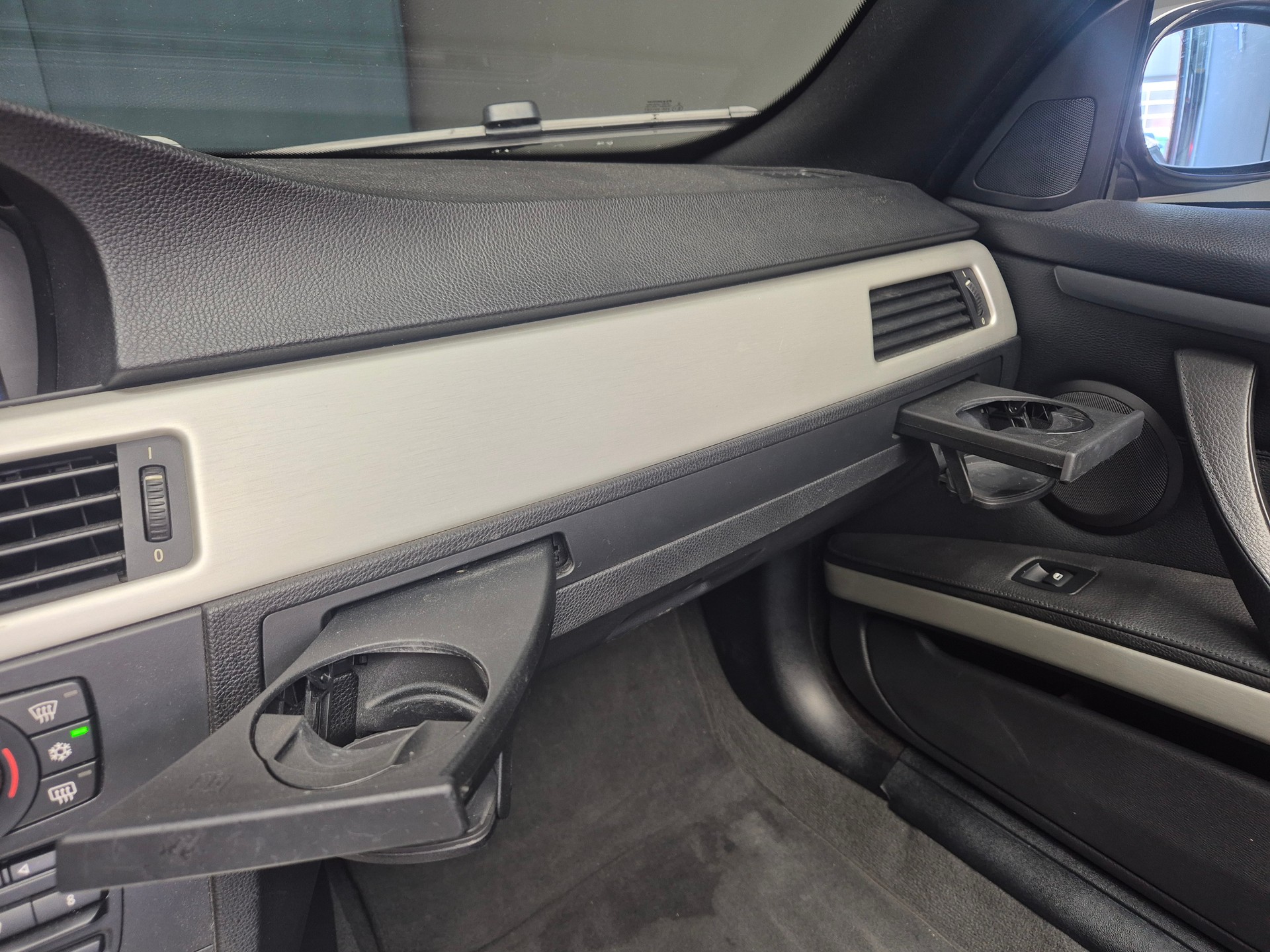 BMW 335i Cabriolet Steptronic-image-27