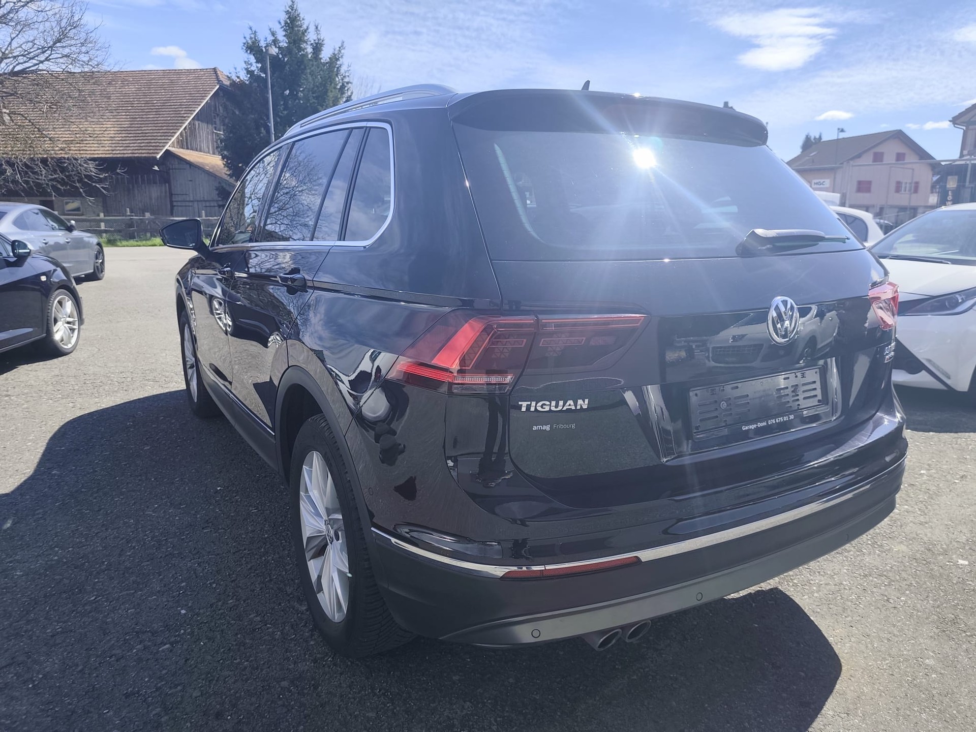 VW Tiguan 2.0 TDI SCR Highline 4Motion DSG-image-3