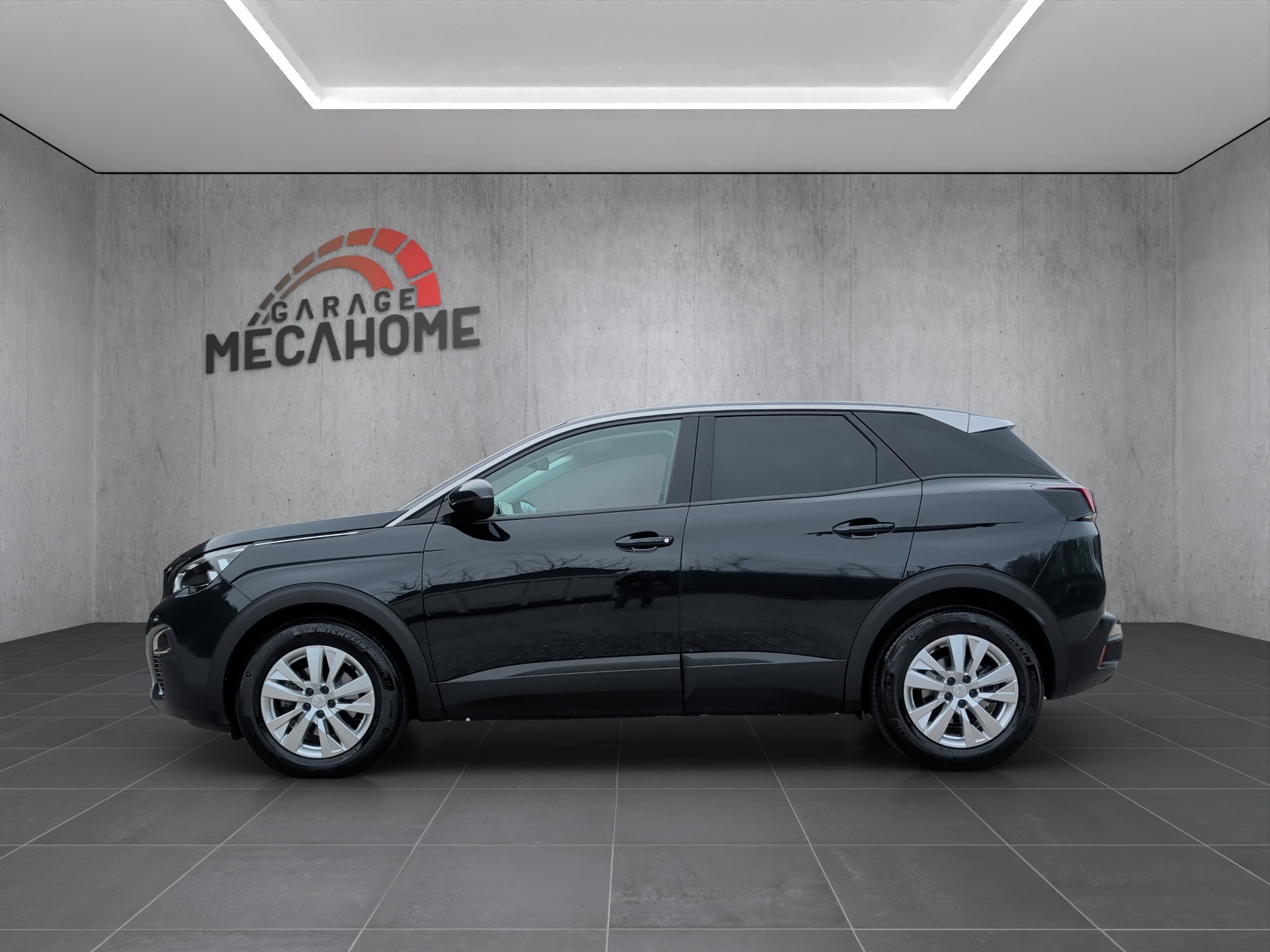 PEUGEOT 3008 1.2 PureTech Active-image-2