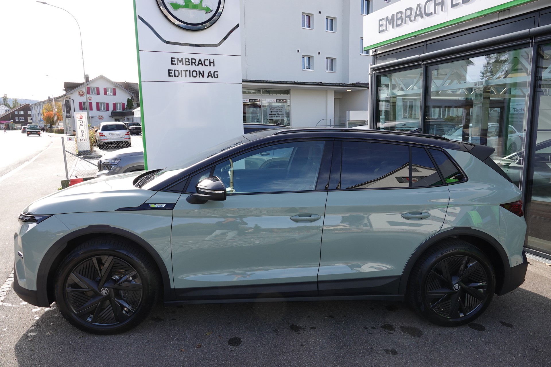 SKODA Elroq RS 4x4-image-4