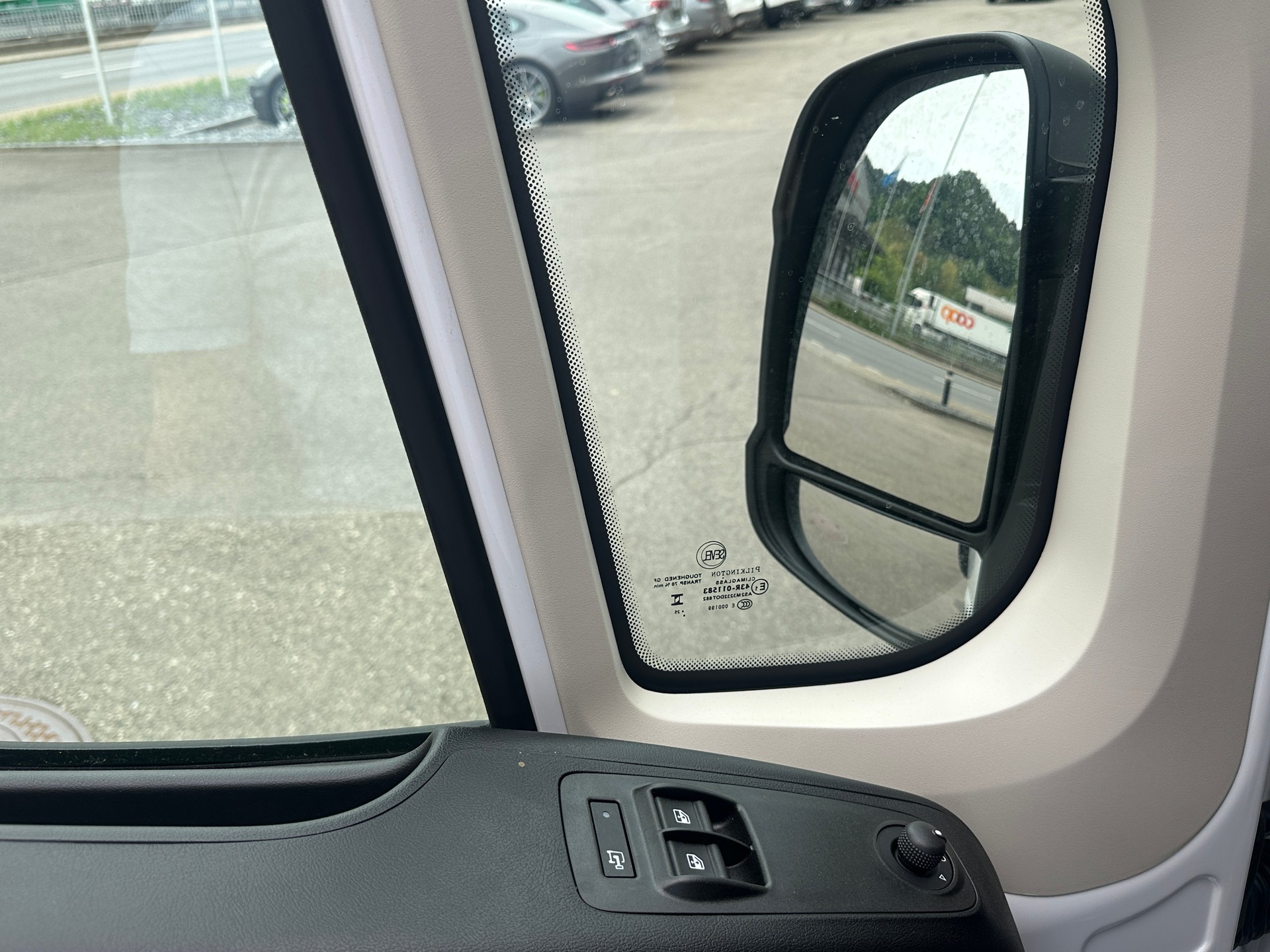 PEUGEOT Boxer 2.2 HDI 333 L3H2 Neuste Modell-image-14