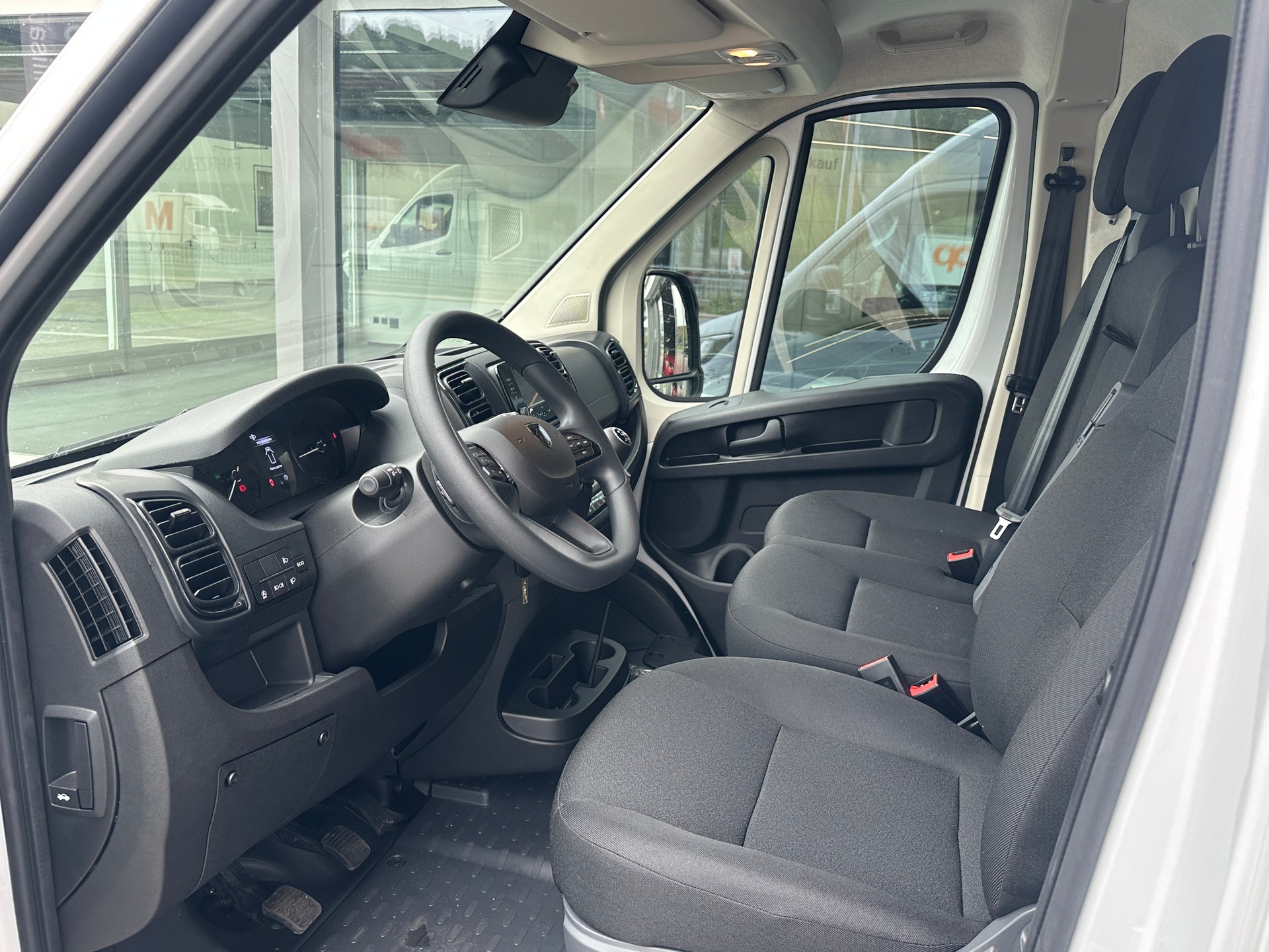 PEUGEOT Boxer 2.2 HDI 333 L3H2 Neuste Modell-image-13