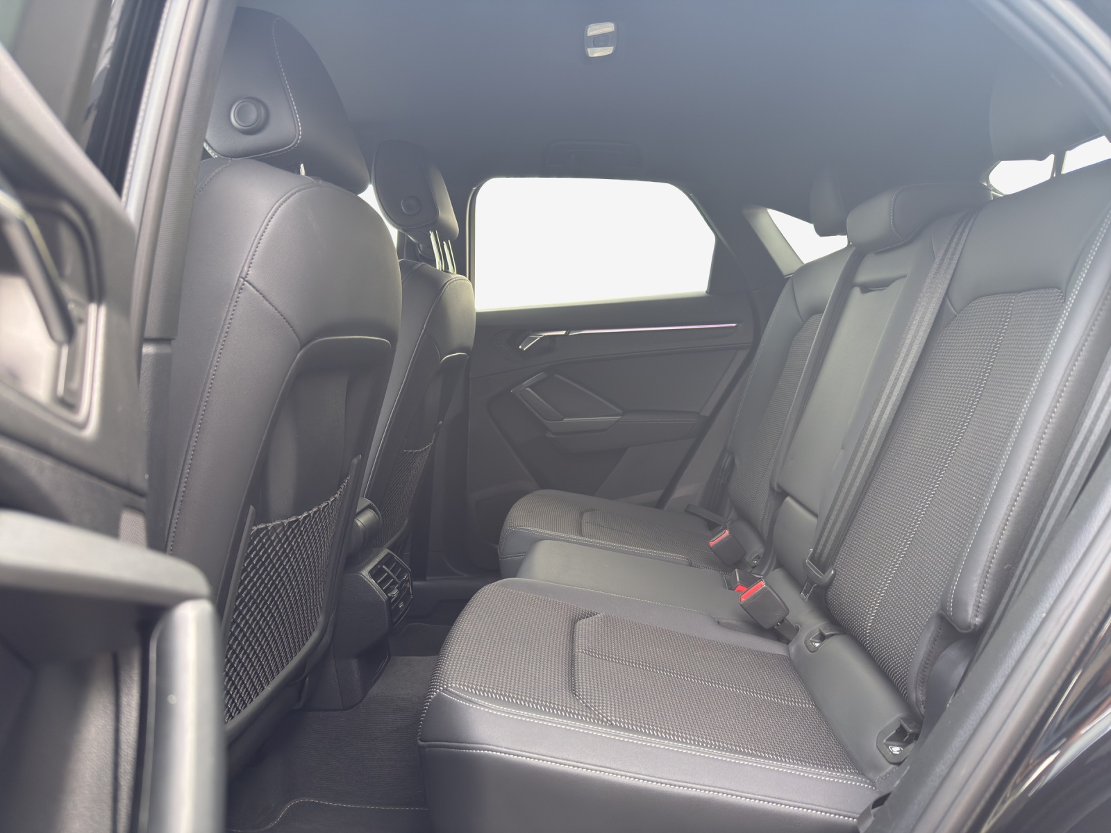 AUDI Q3 Sportback 35 TFSI S line Attraction S-tronic-image-11