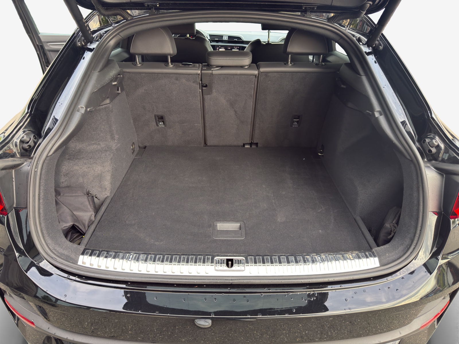 AUDI Q3 Sportback 35 TFSI S line Attraction S-tronic-image-12