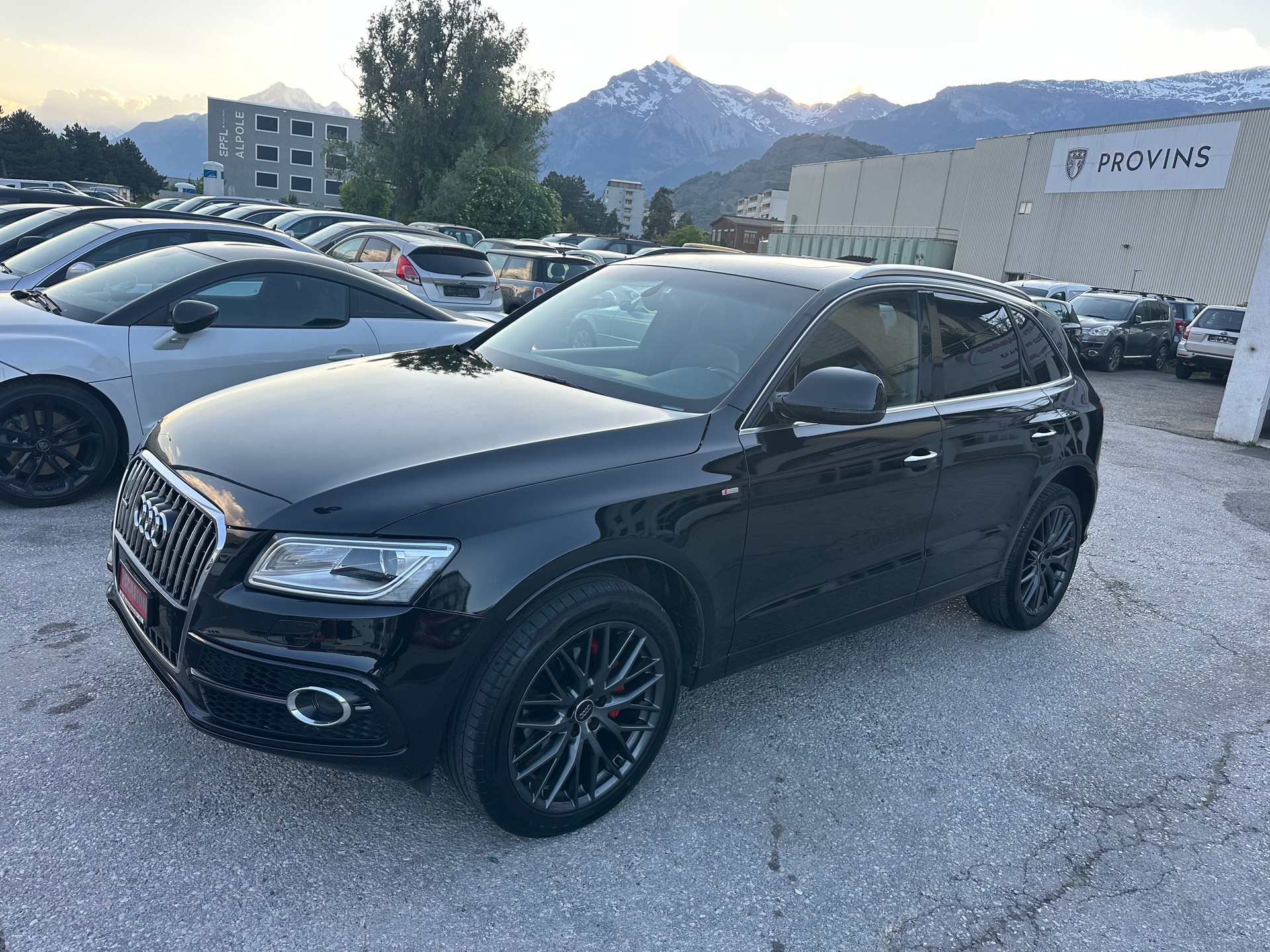 AUDI Q5 2.0 TDI quattro S-tronic
