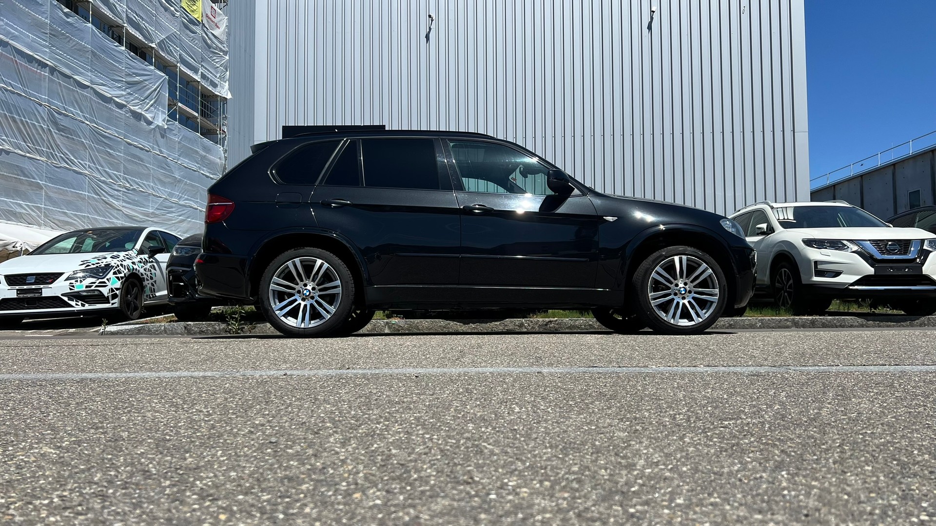 BMW X5 xDRIVE 40d STEPTRONIC M SPORT l 306 PS-image-0