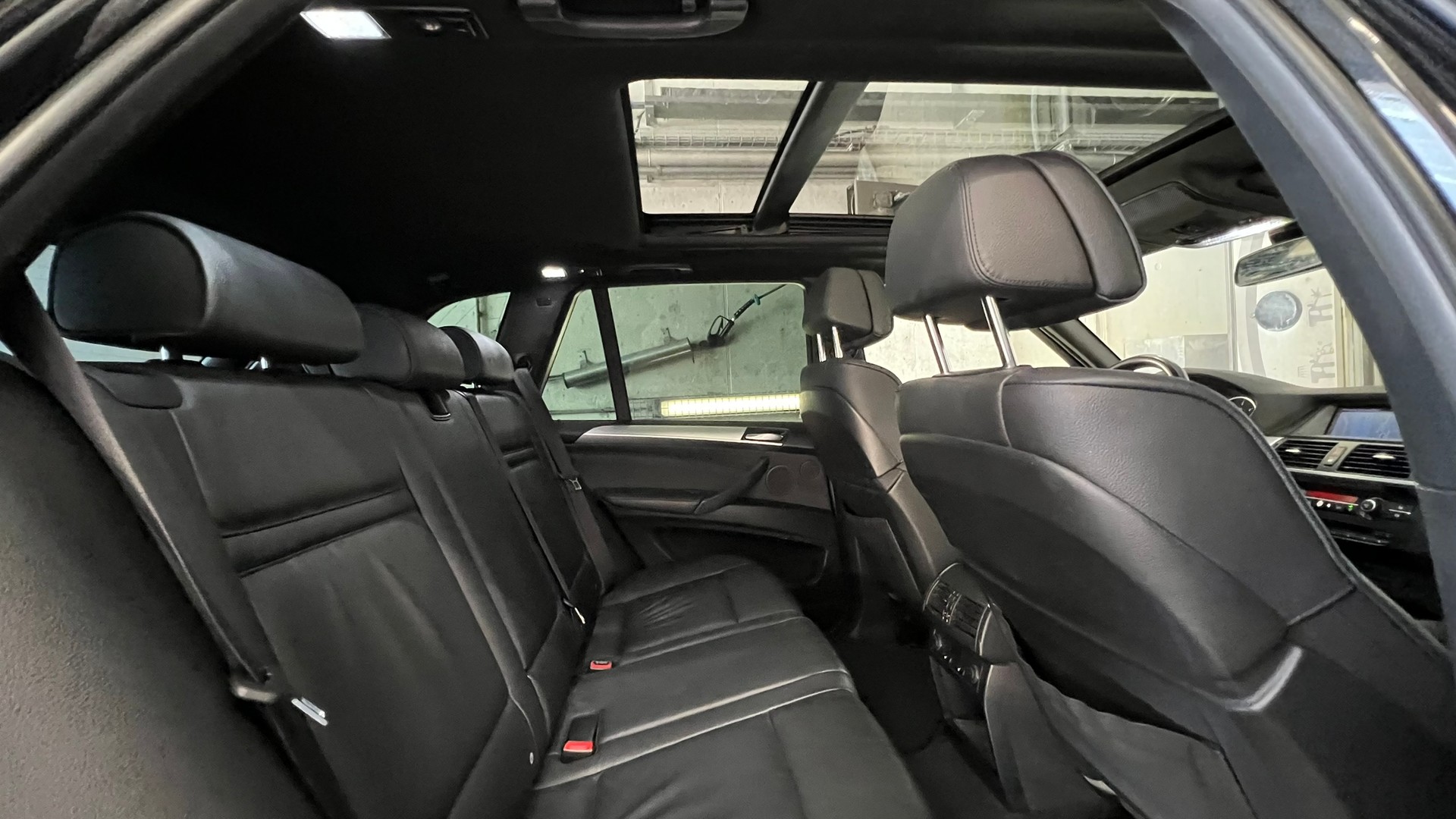 BMW X5 xDRIVE 40d STEPTRONIC M SPORT l 306 PS-image-27